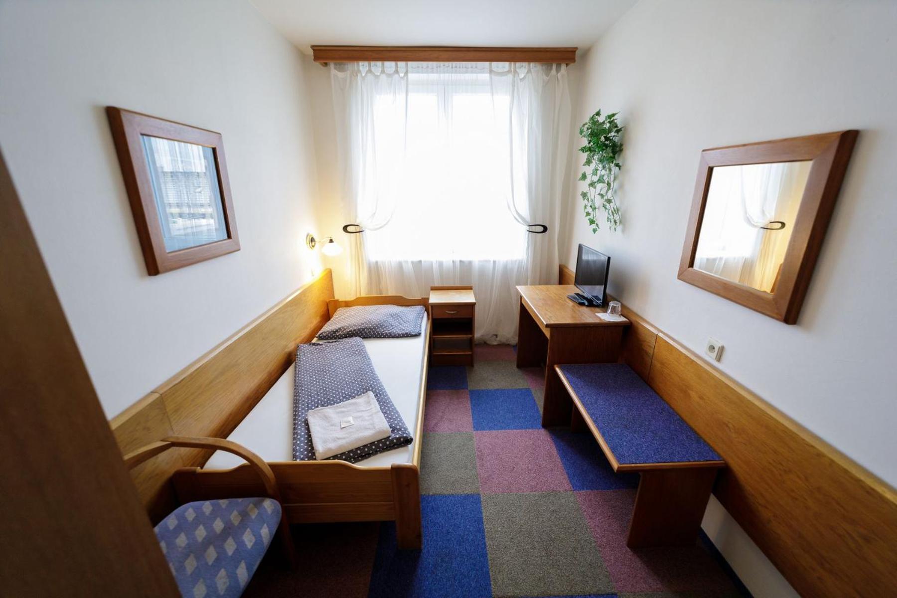 Single Room with Private Bathroom