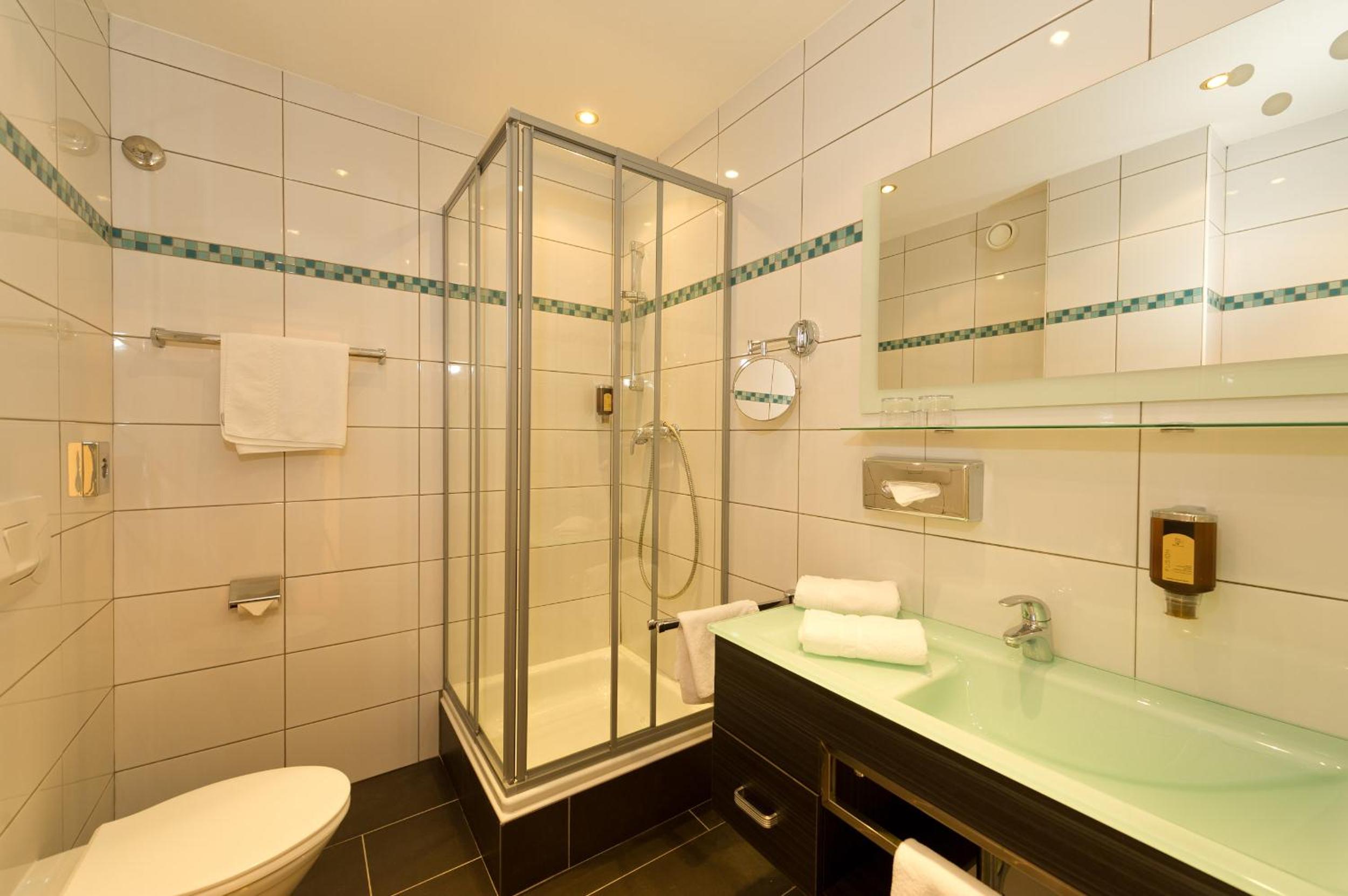 Double Room with Balcony photo 3
