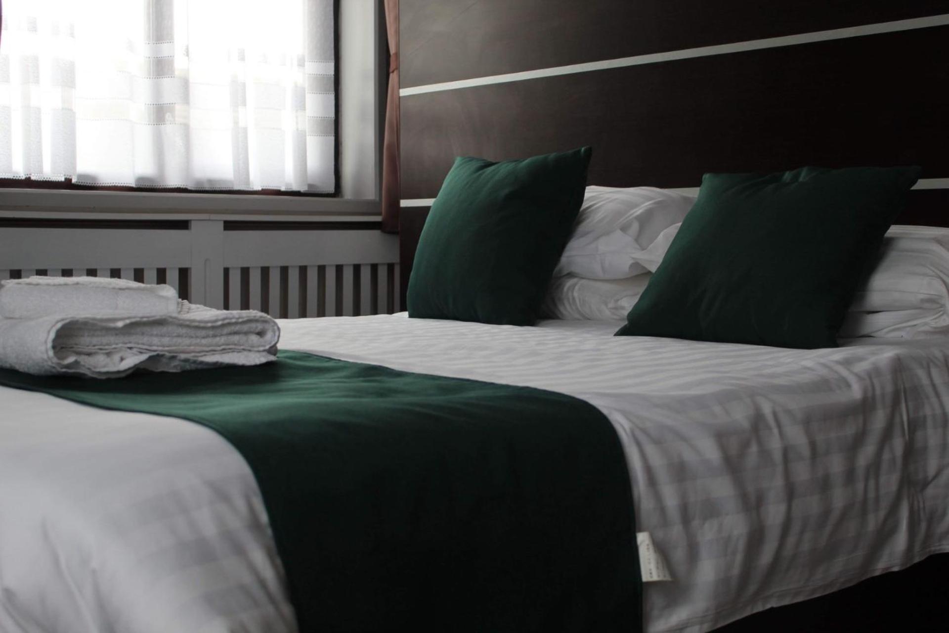 Double Room - Disability Access - Photo 1