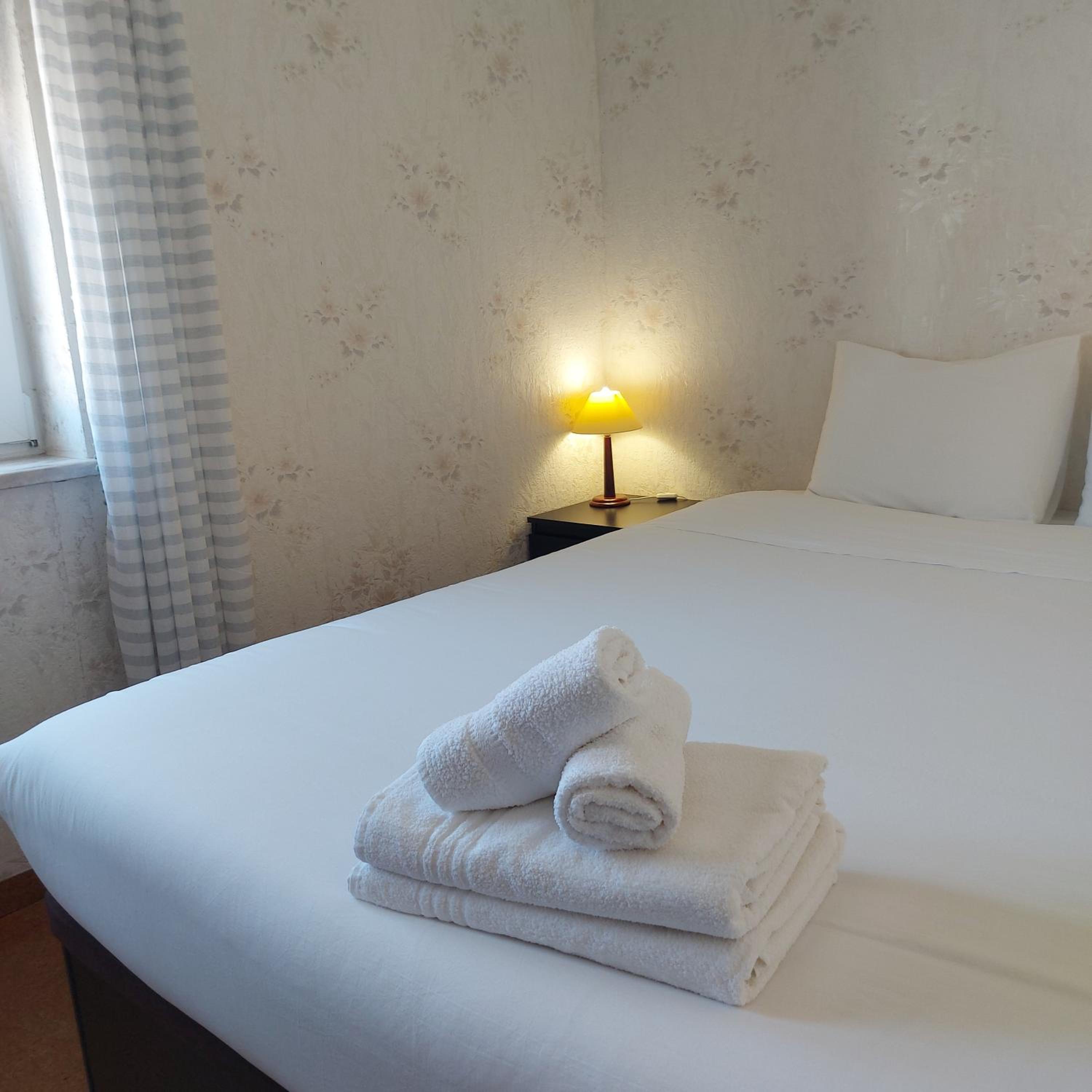 Standard Double Room with Shared Bathroom
