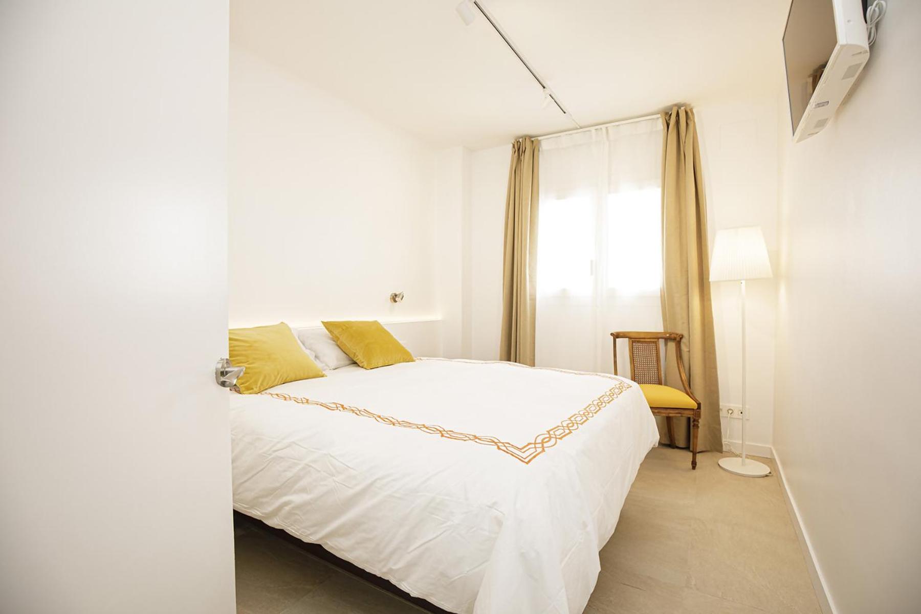 Apartment photo 3