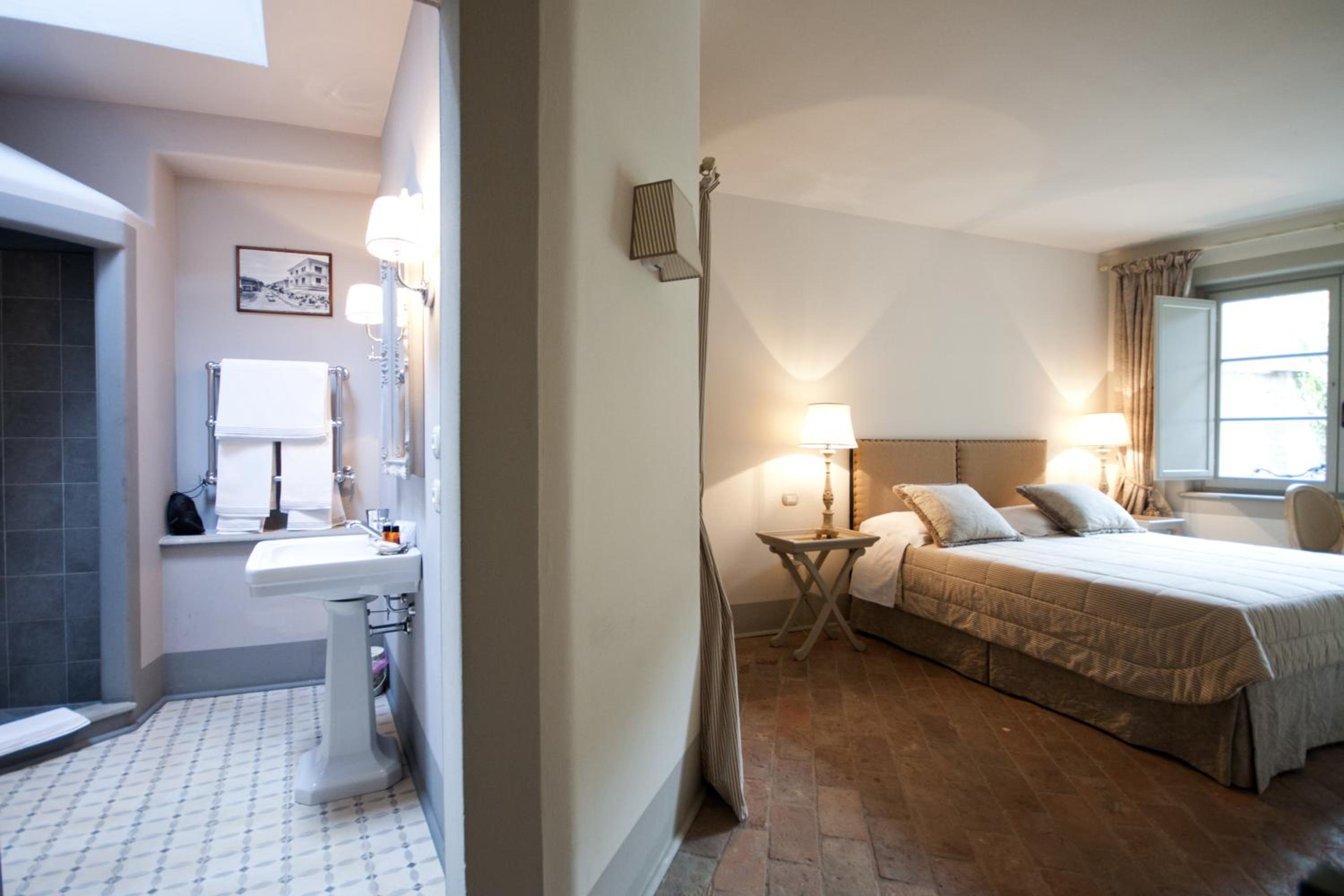 Superior Double Room - Photo 10
