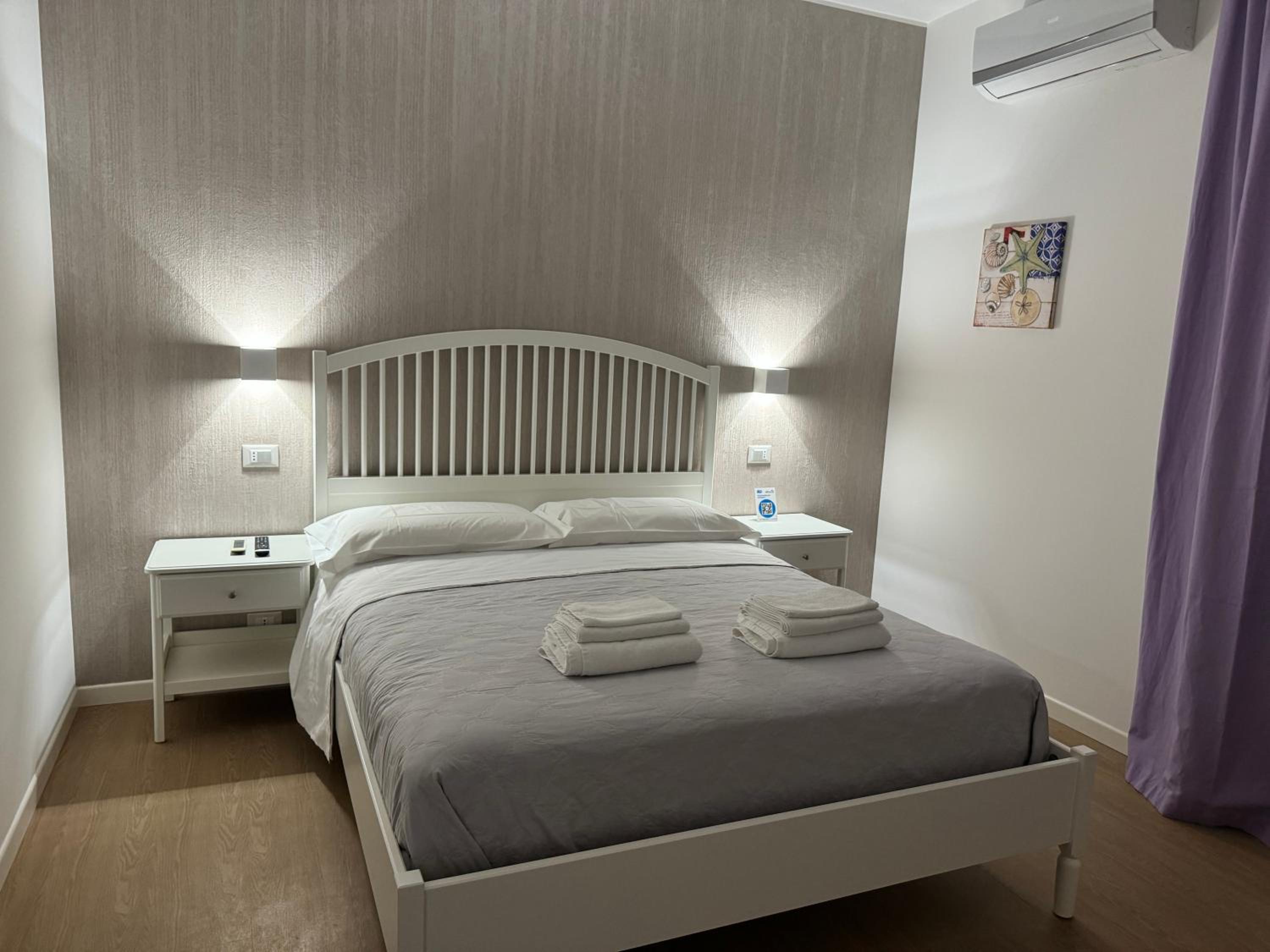 Double Room - Photo 1
