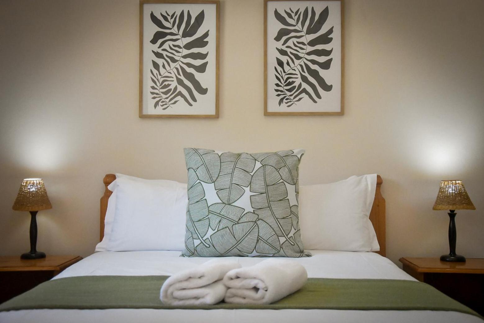 Double Room with Private Bathroom photo 1