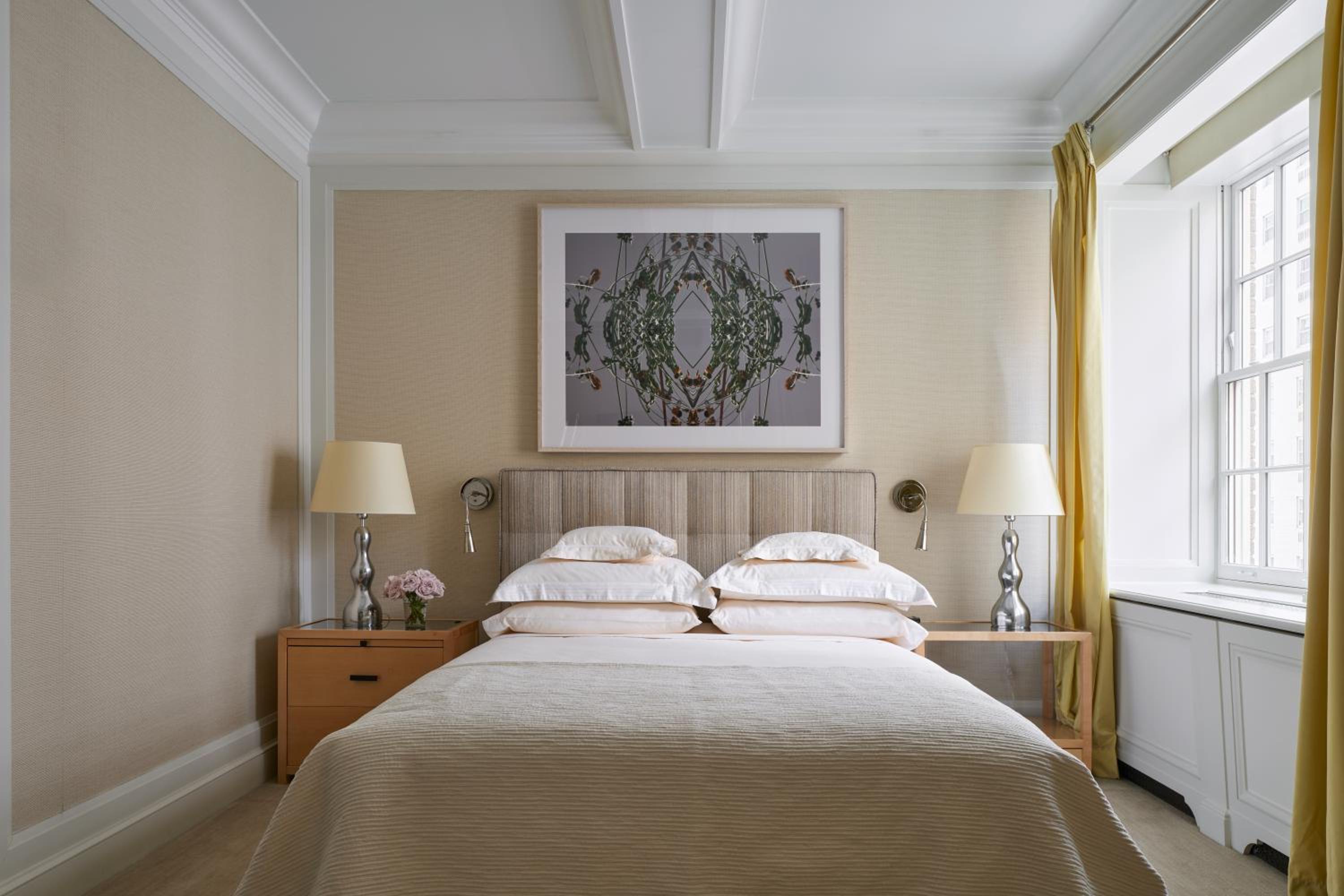 Madison Queen Guest Room photo 2