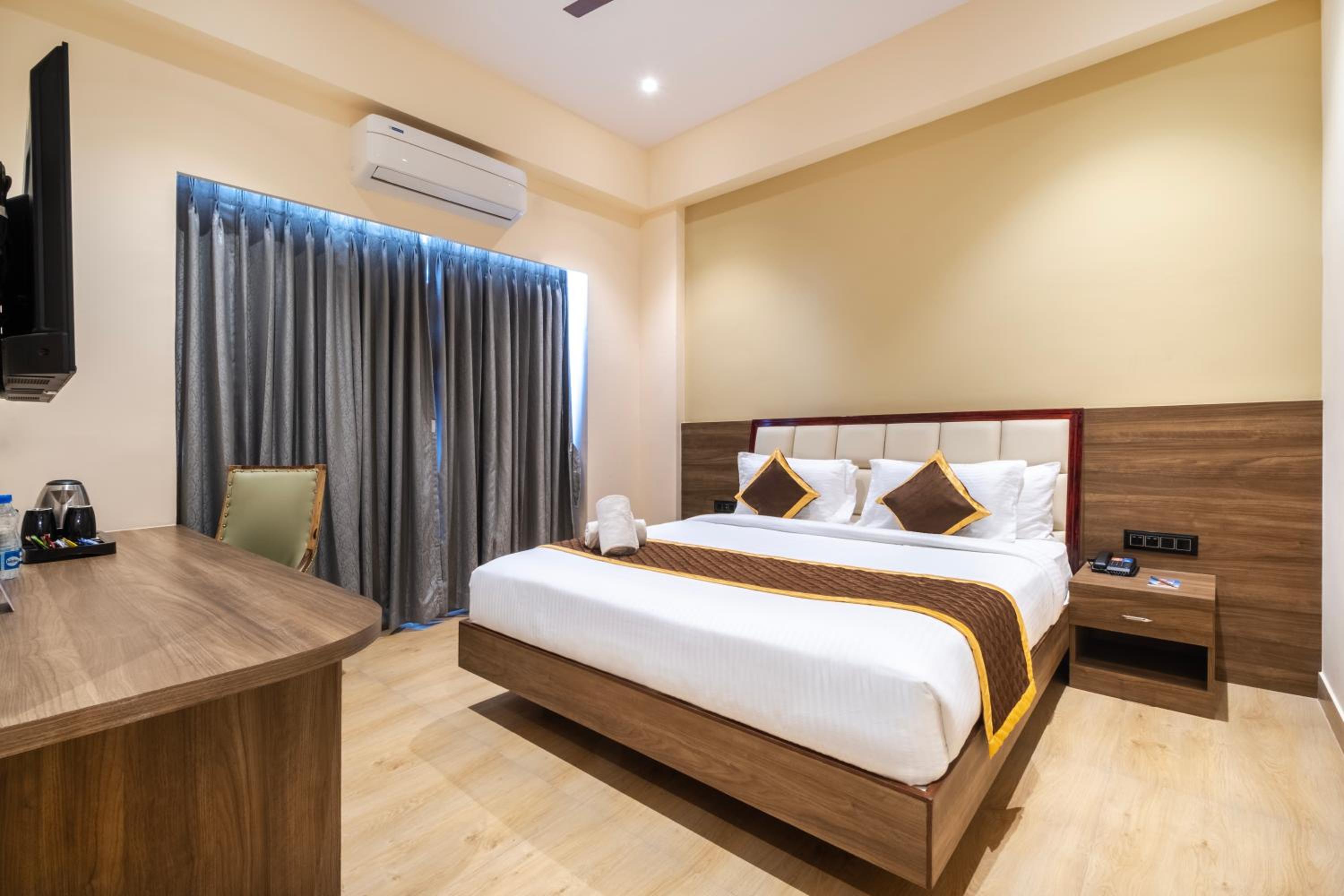 Superior King Room photo 3
