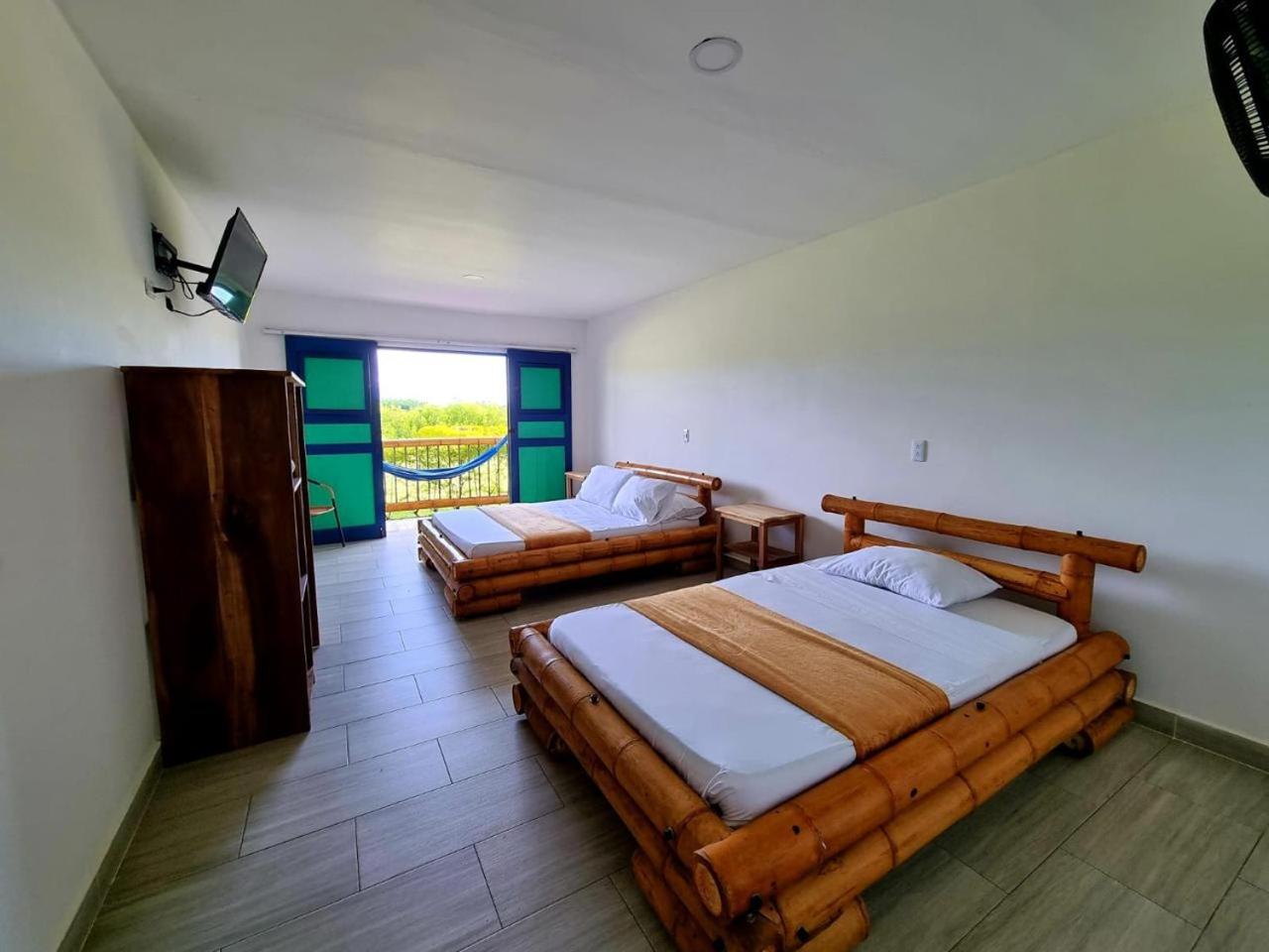 Triple Room With Private Bathroom photo 1