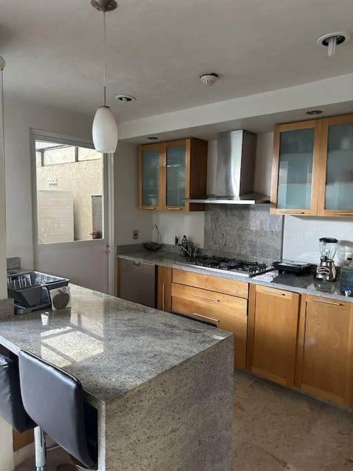 Three-Bedroom House photo 2