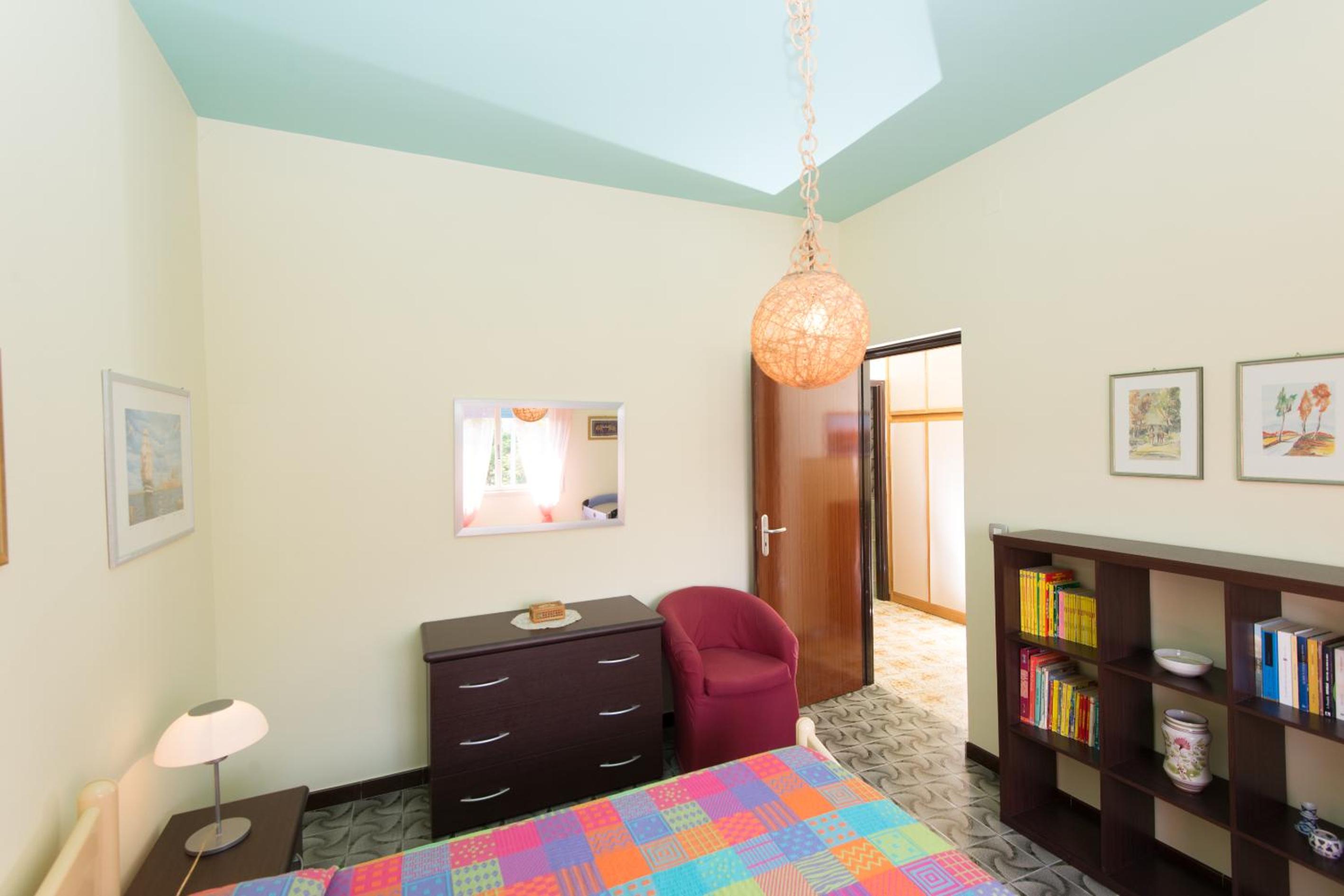 Two-Bedroom House photo 2