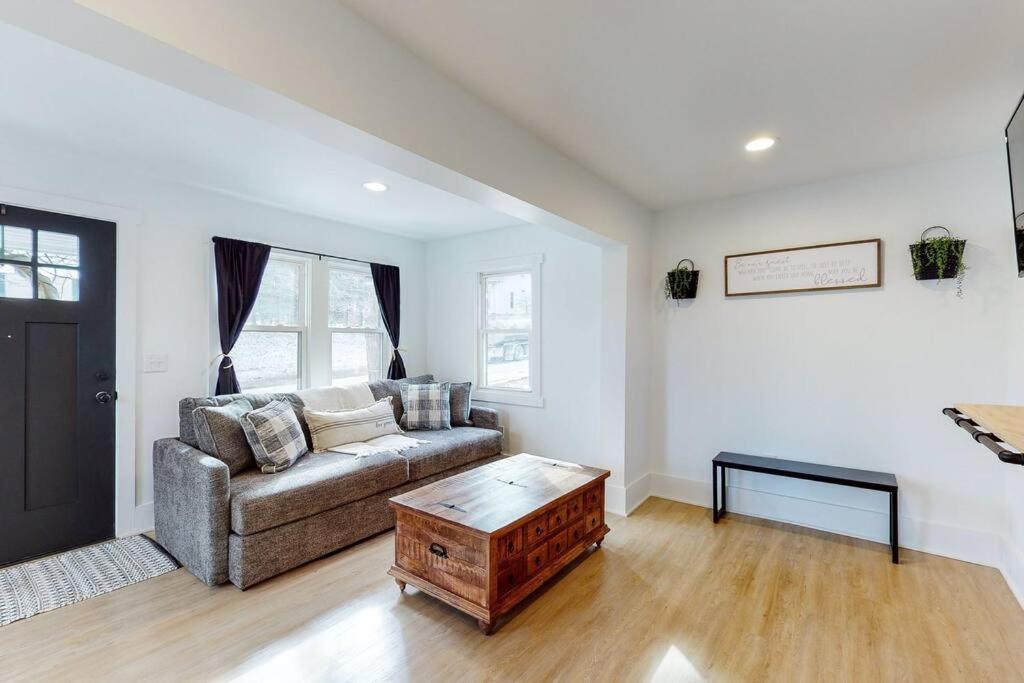 Two-Bedroom House photo 1