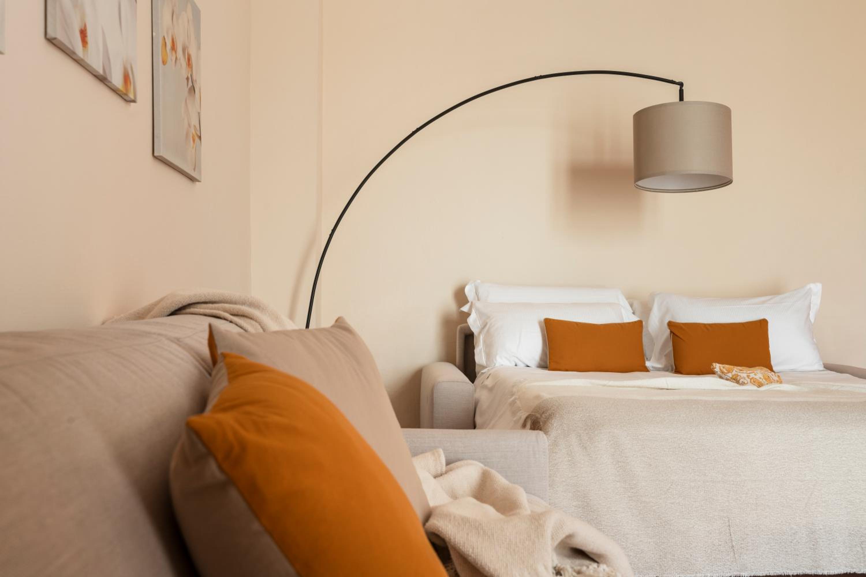 Studio with Sofa Bed