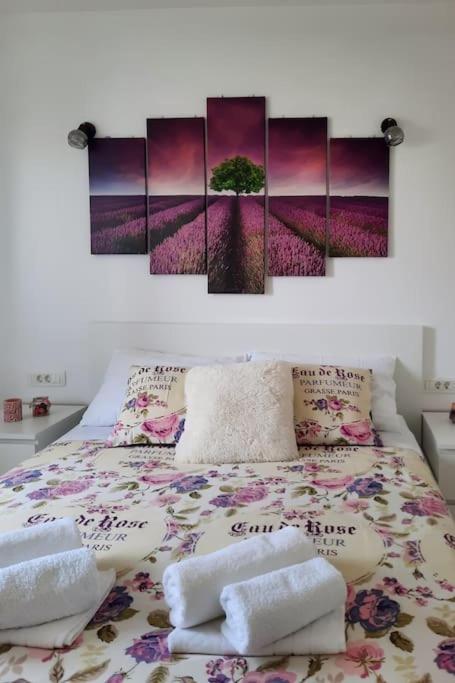 One-Bedroom Apartment with Balcony photo 1