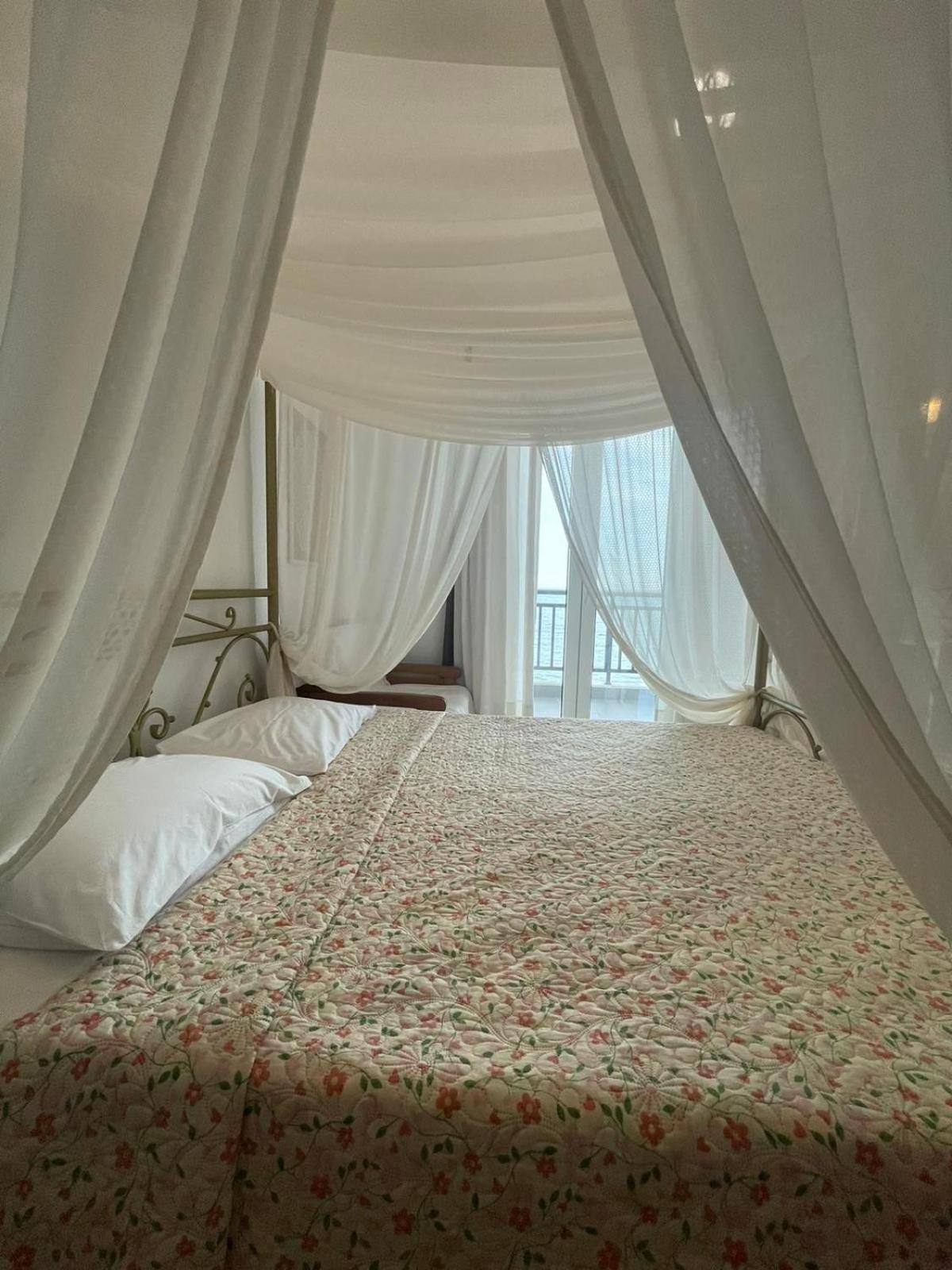 Double Room with Sea View photo 1