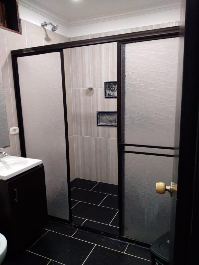 Double Room With Private Bathroom photo 2
