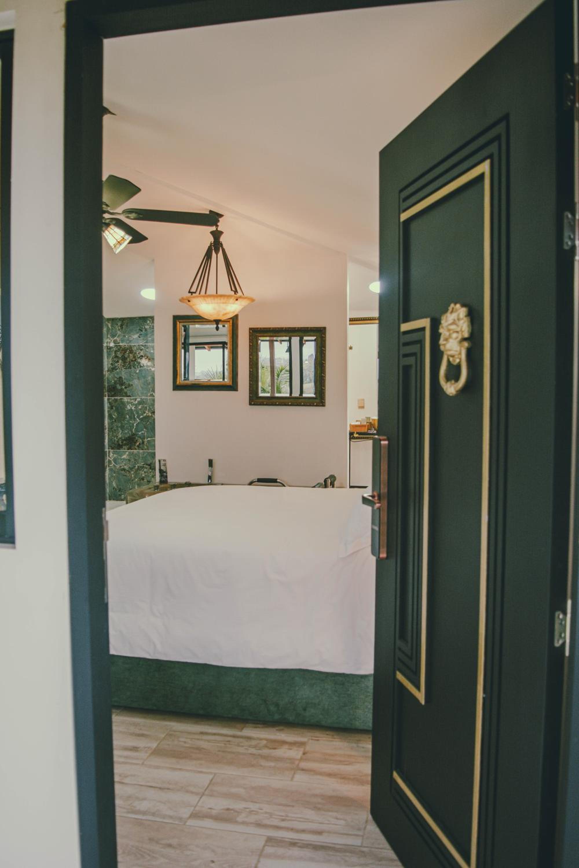 Executive Suite photo 3