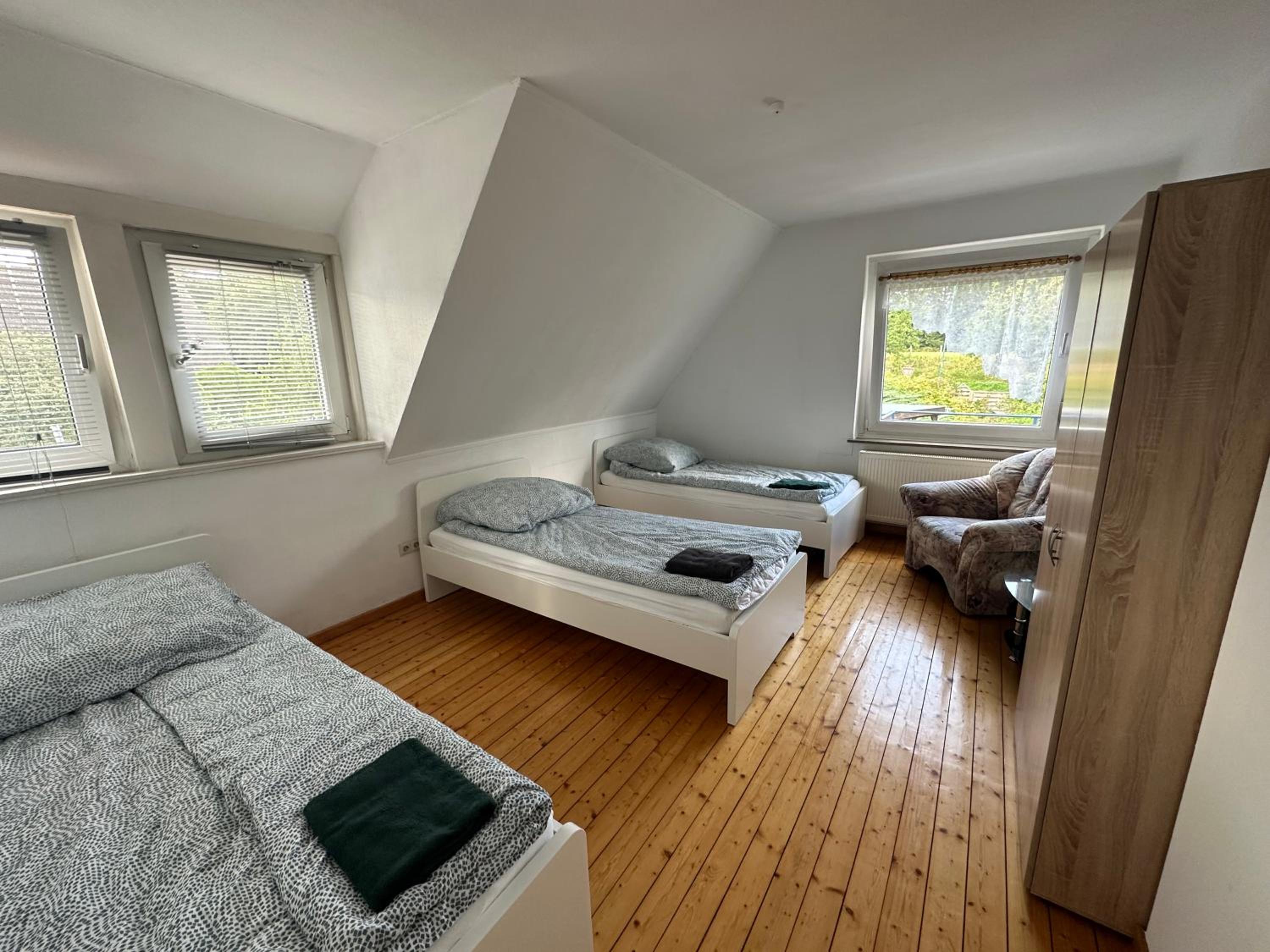Three-Bedroom Apartment photo 3