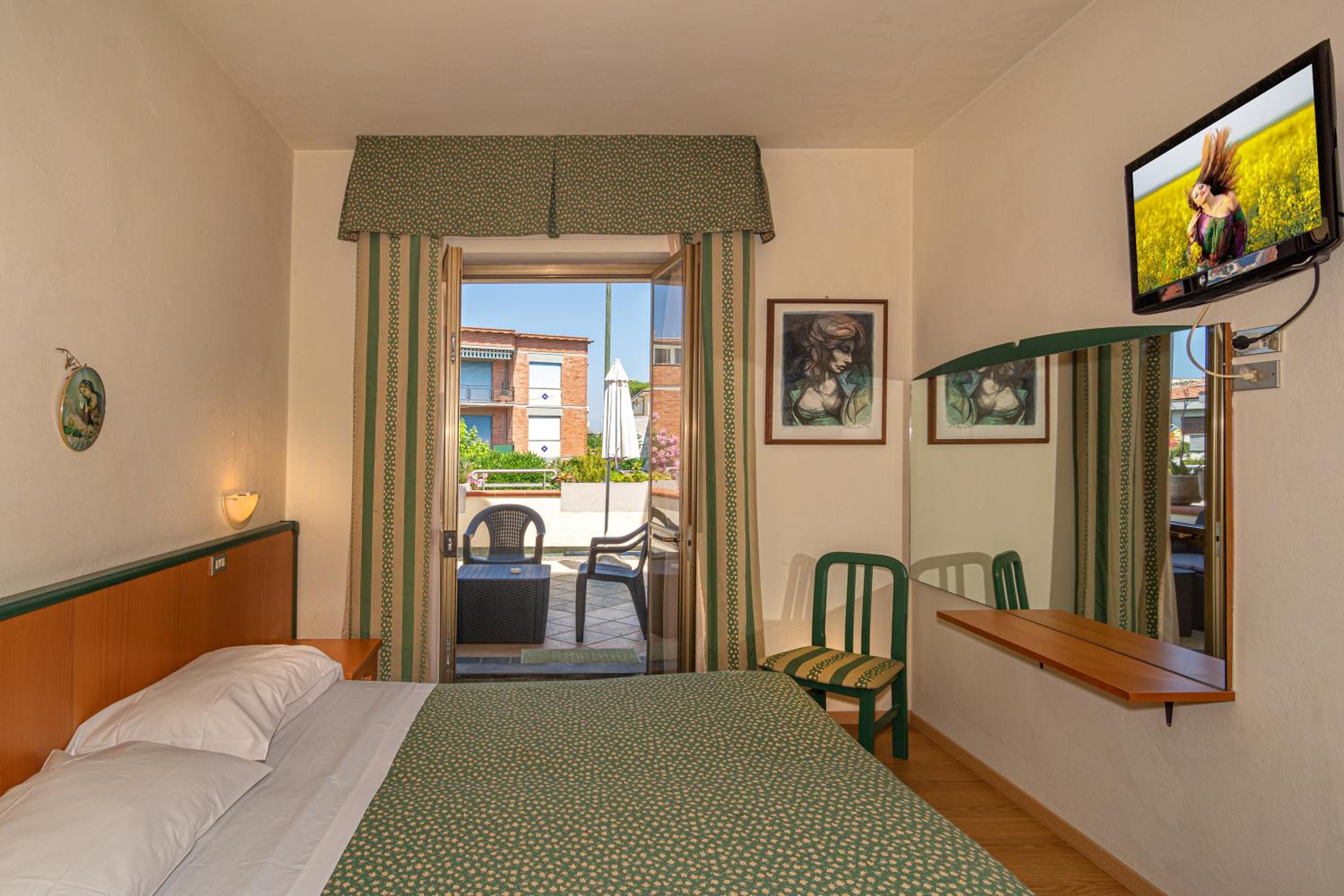 Triple Room photo 1