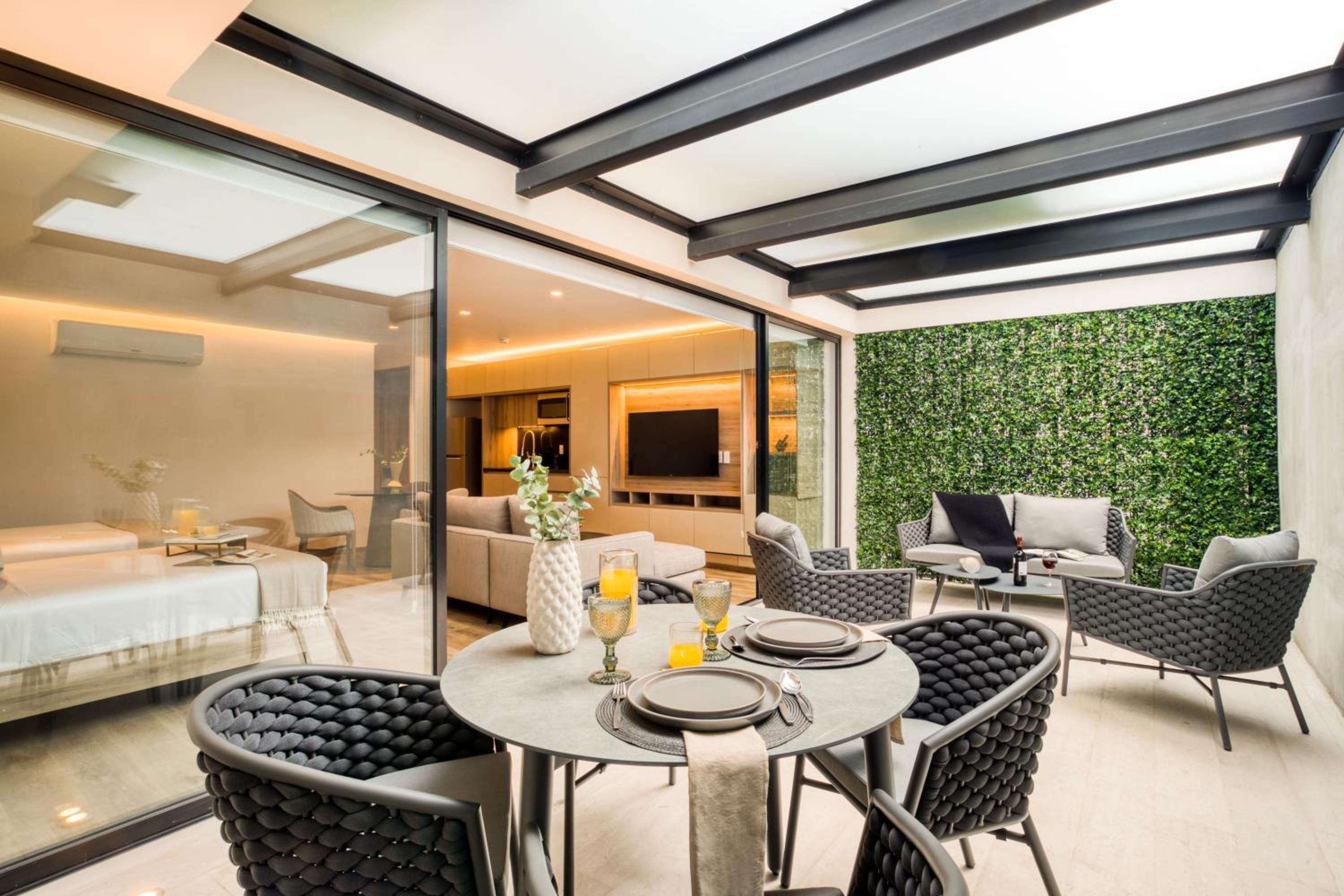 Two-Bedroom Apartment with a Terrace - Photo 8