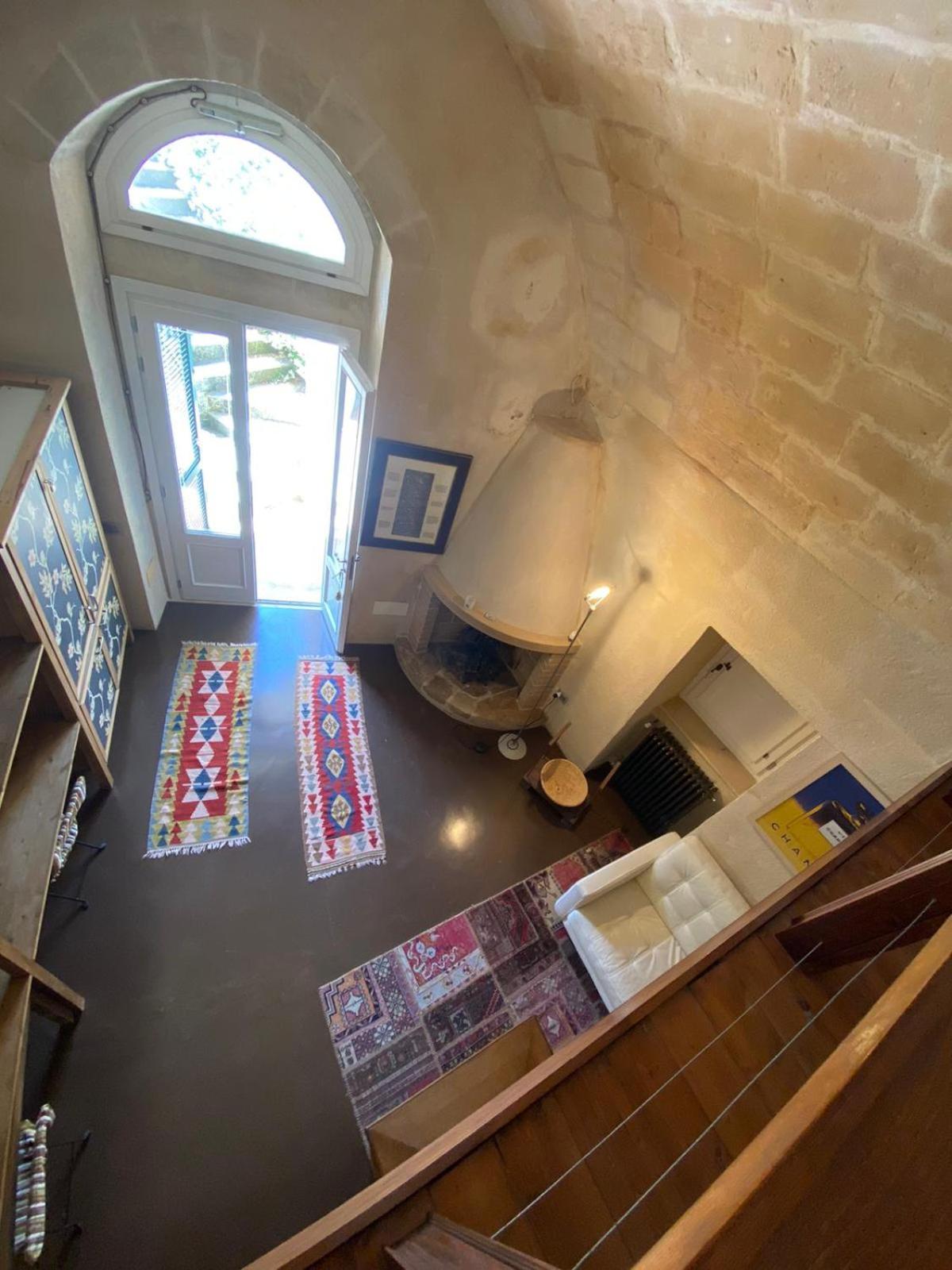 Suite - Photo 7