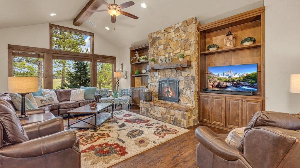 Four-Bedroom Holiday Home photo 2