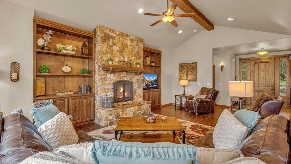 Four-Bedroom Holiday Home photo 3