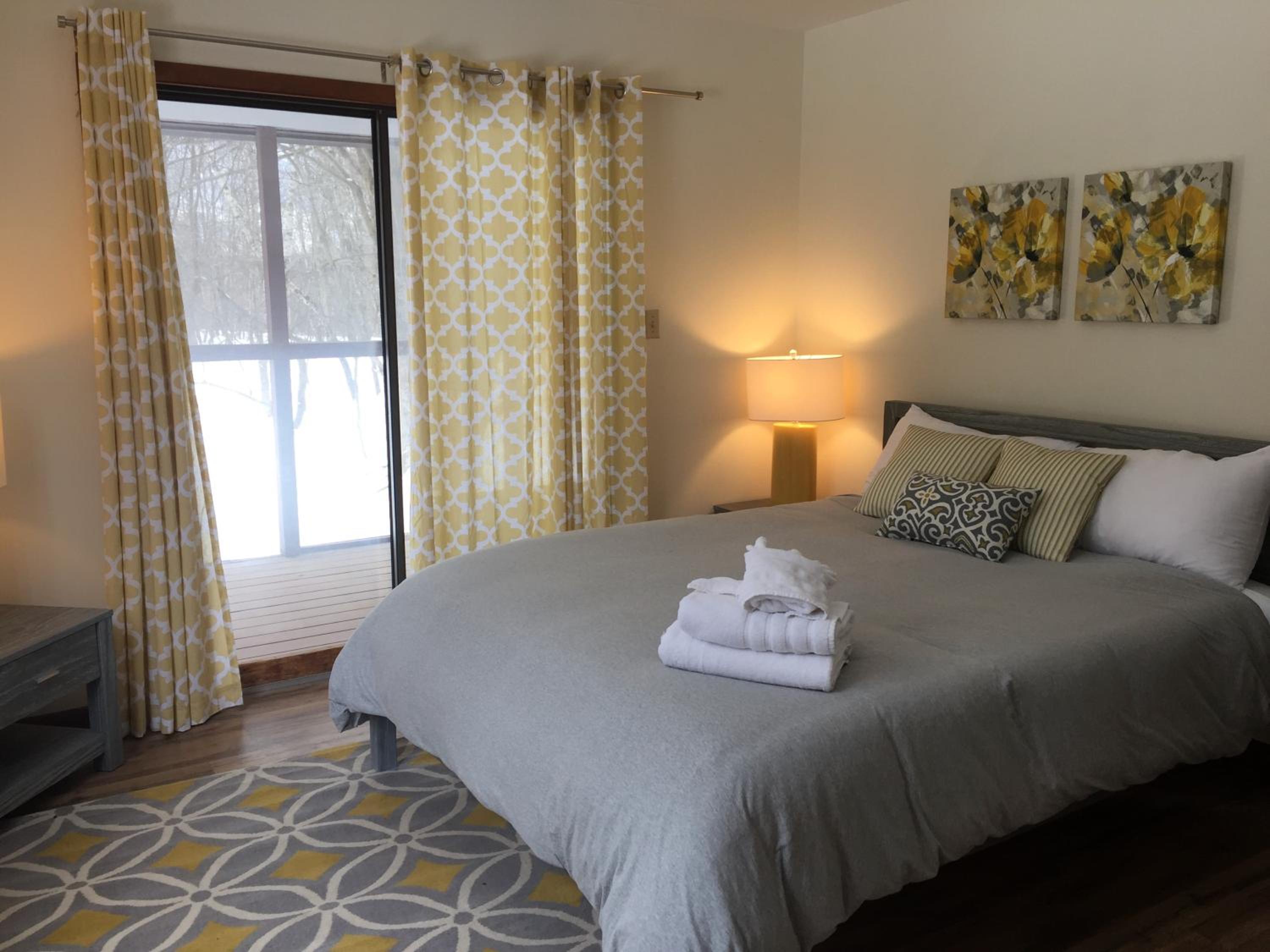 Three-Bedroom Chalet photo 2
