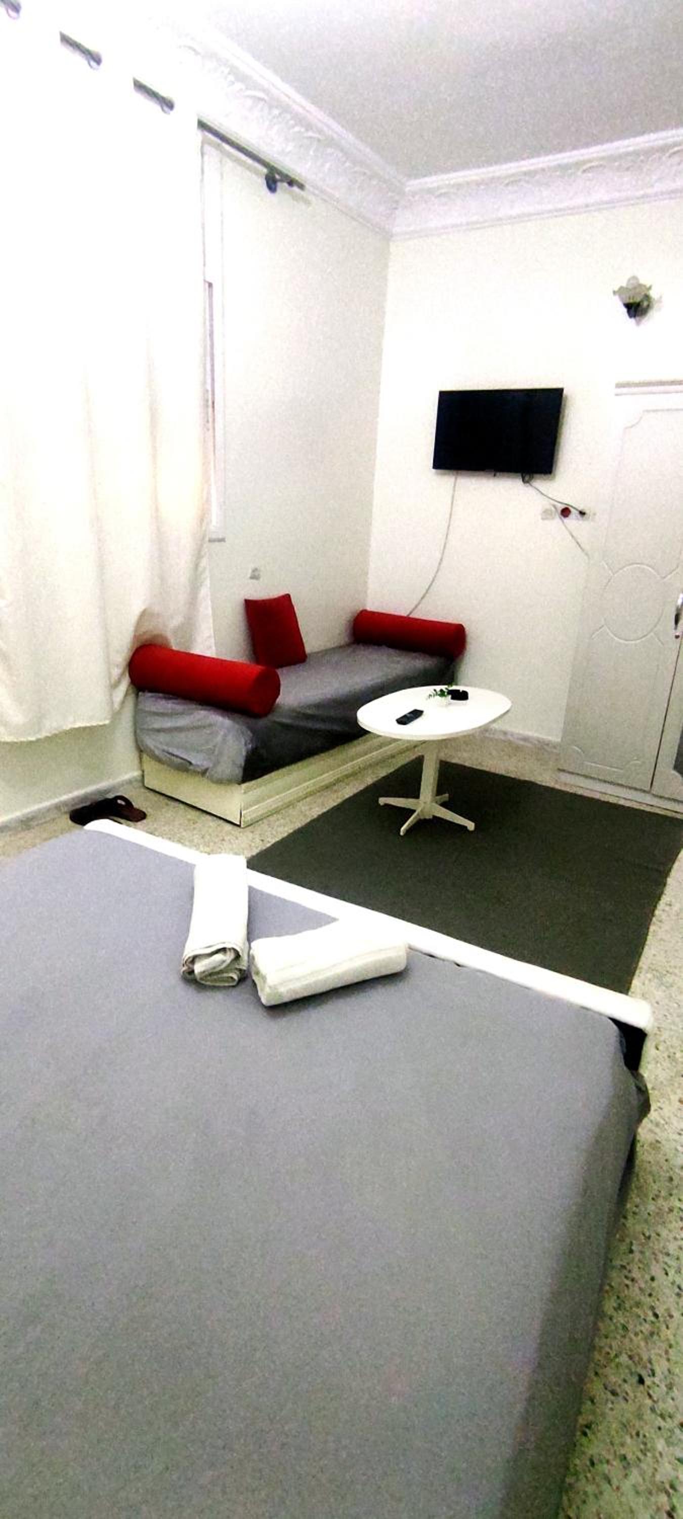 Family Room With Private Bathroom photo 2