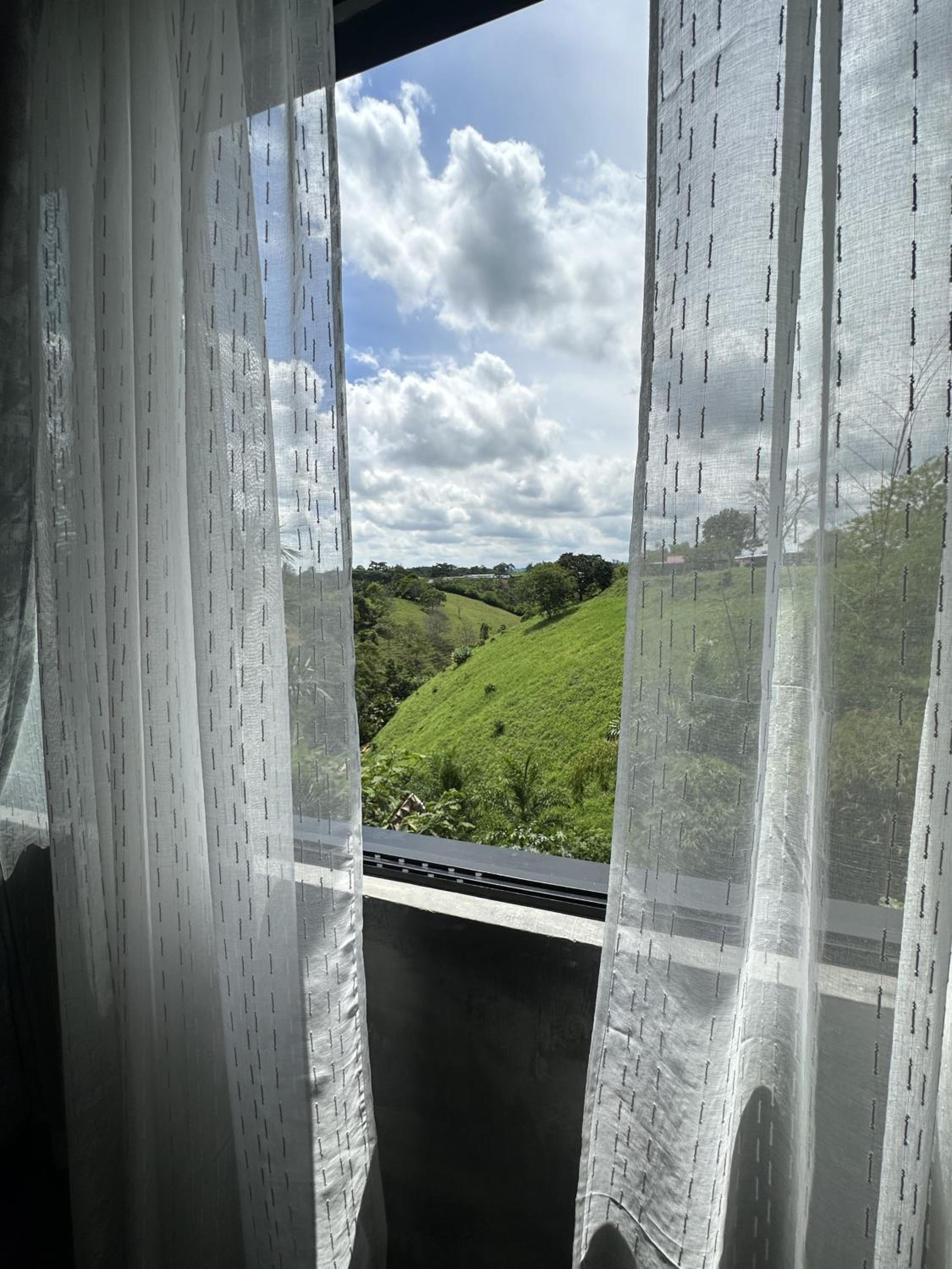 Deluxe Suite with Air Conditioning photo 2