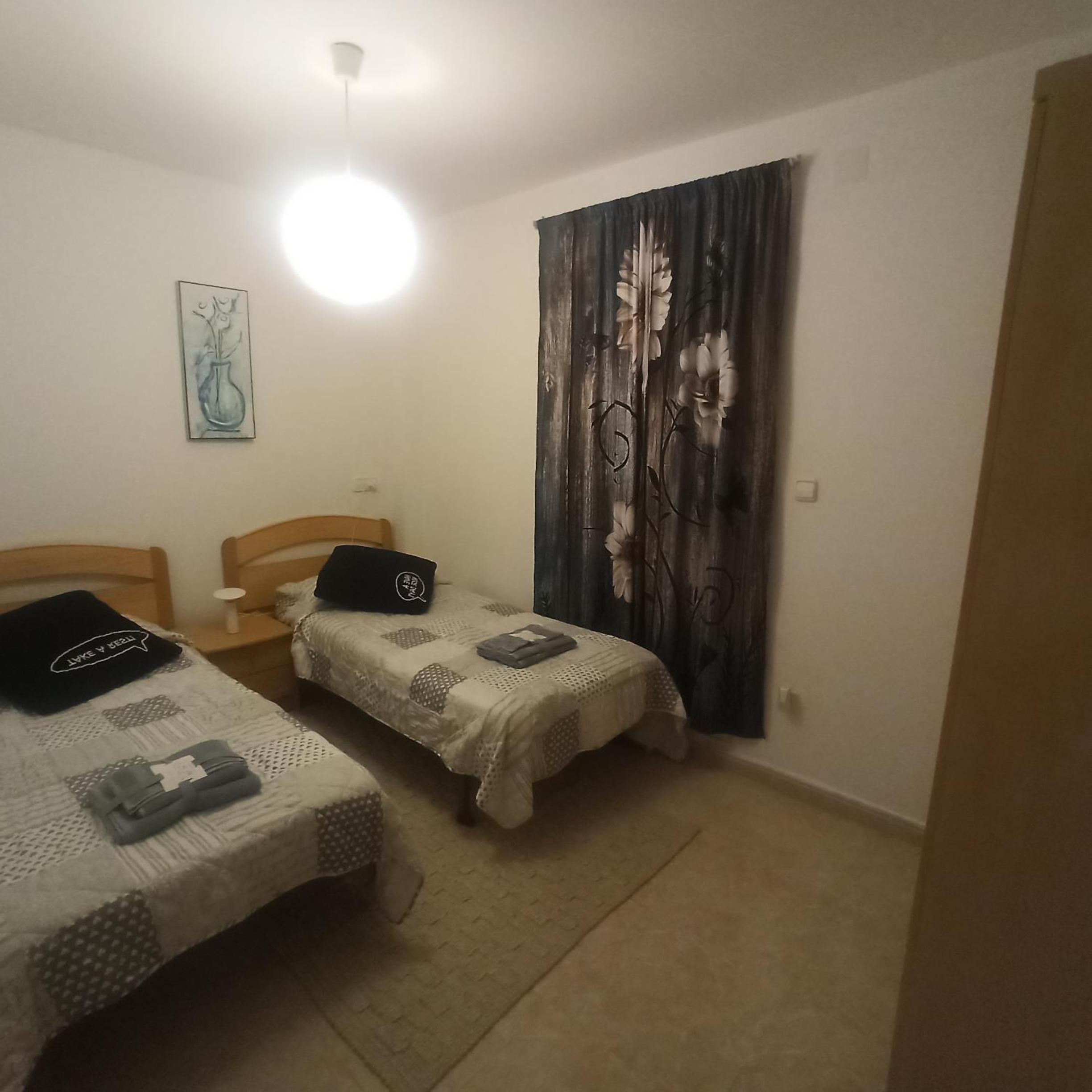 Habitación doble con baño compartido