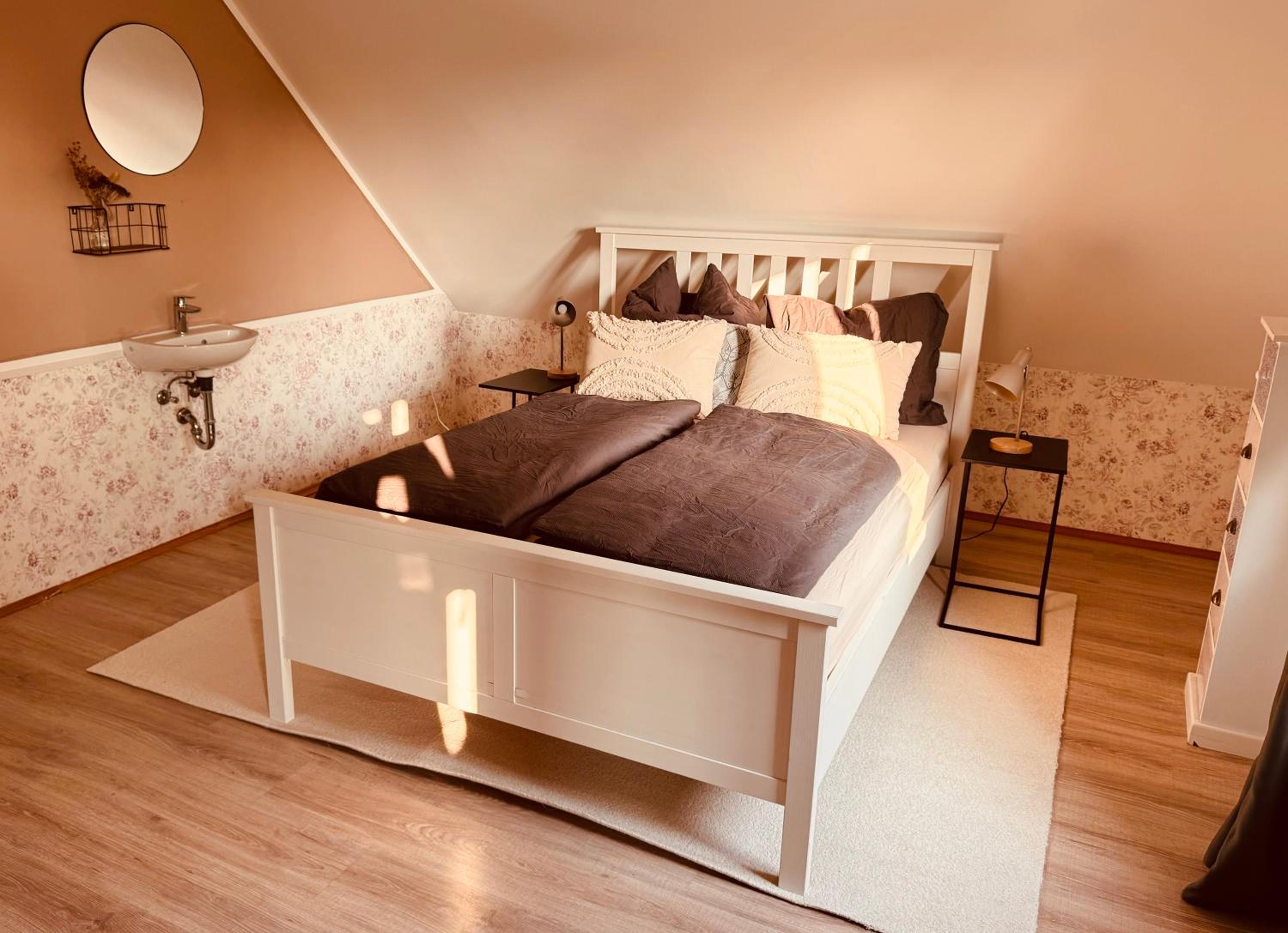 Two-Bedroom House photo 3