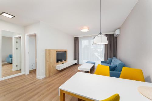 One-Bedroom Apartment photo 1