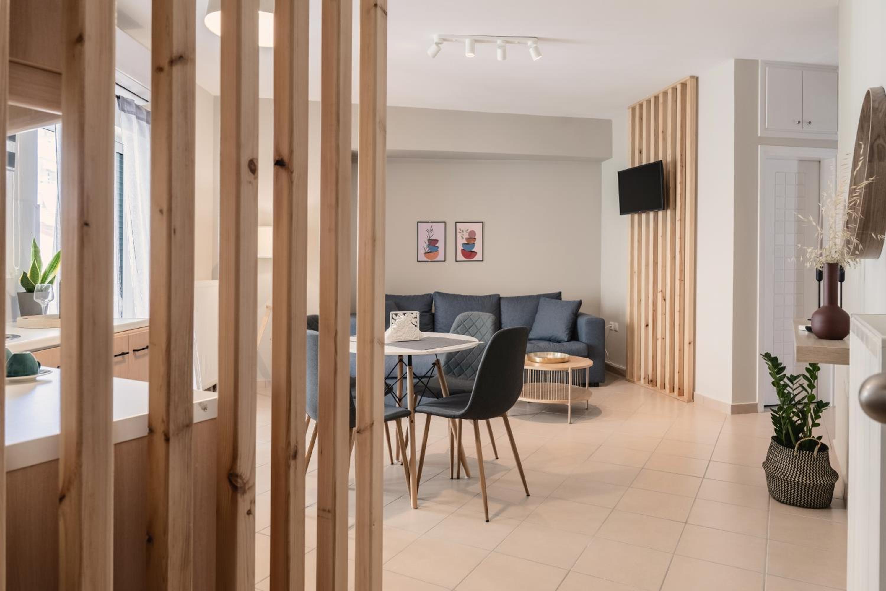 One-Bedroom Apartment
