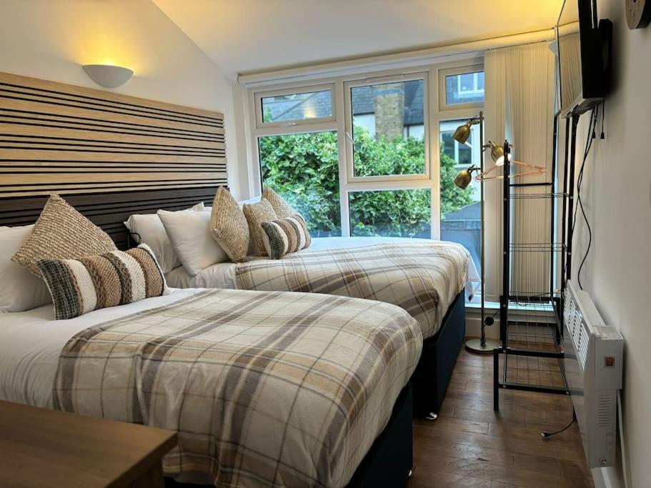 Four-Bedroom House photo 1