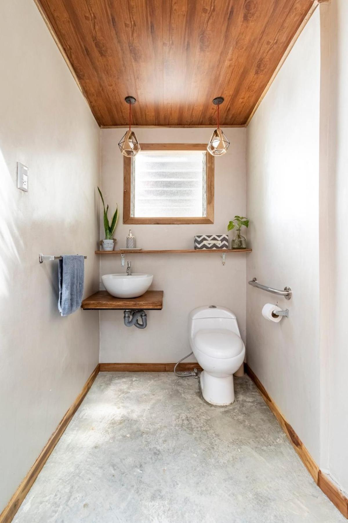 Standard Double Room with Shared Bathroom
