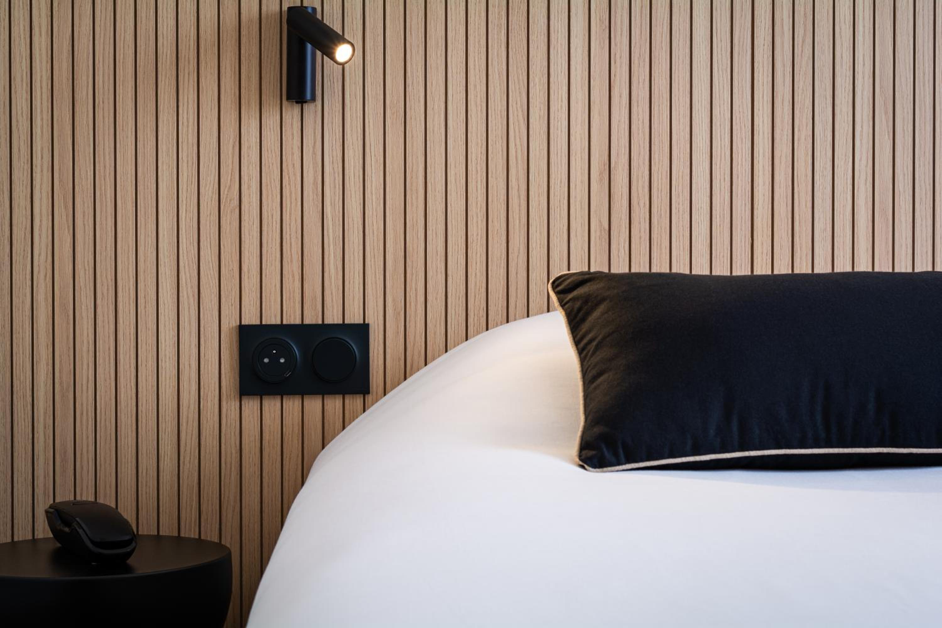 Small Double Room - Photo 7