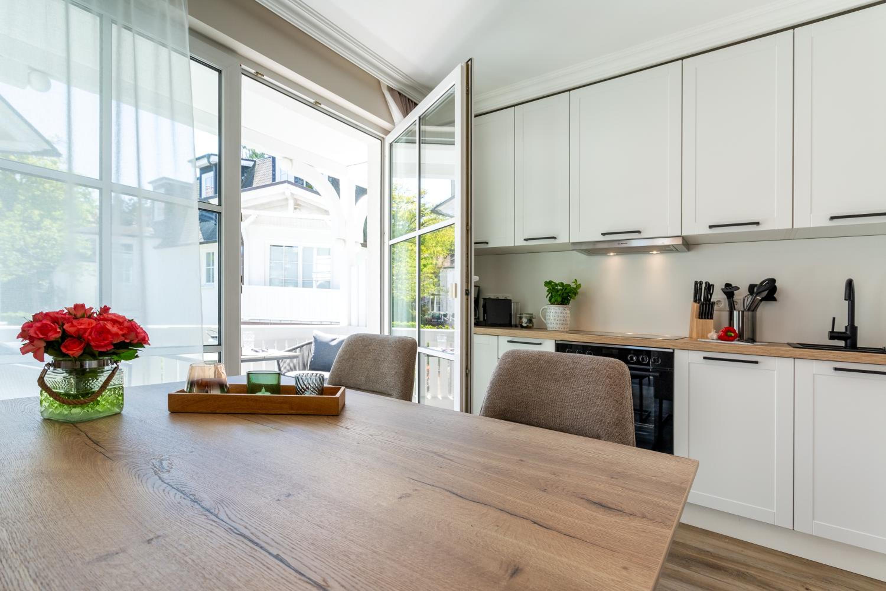 Apartment 4 mit Balkon im 1. Obergeschoss photo 3