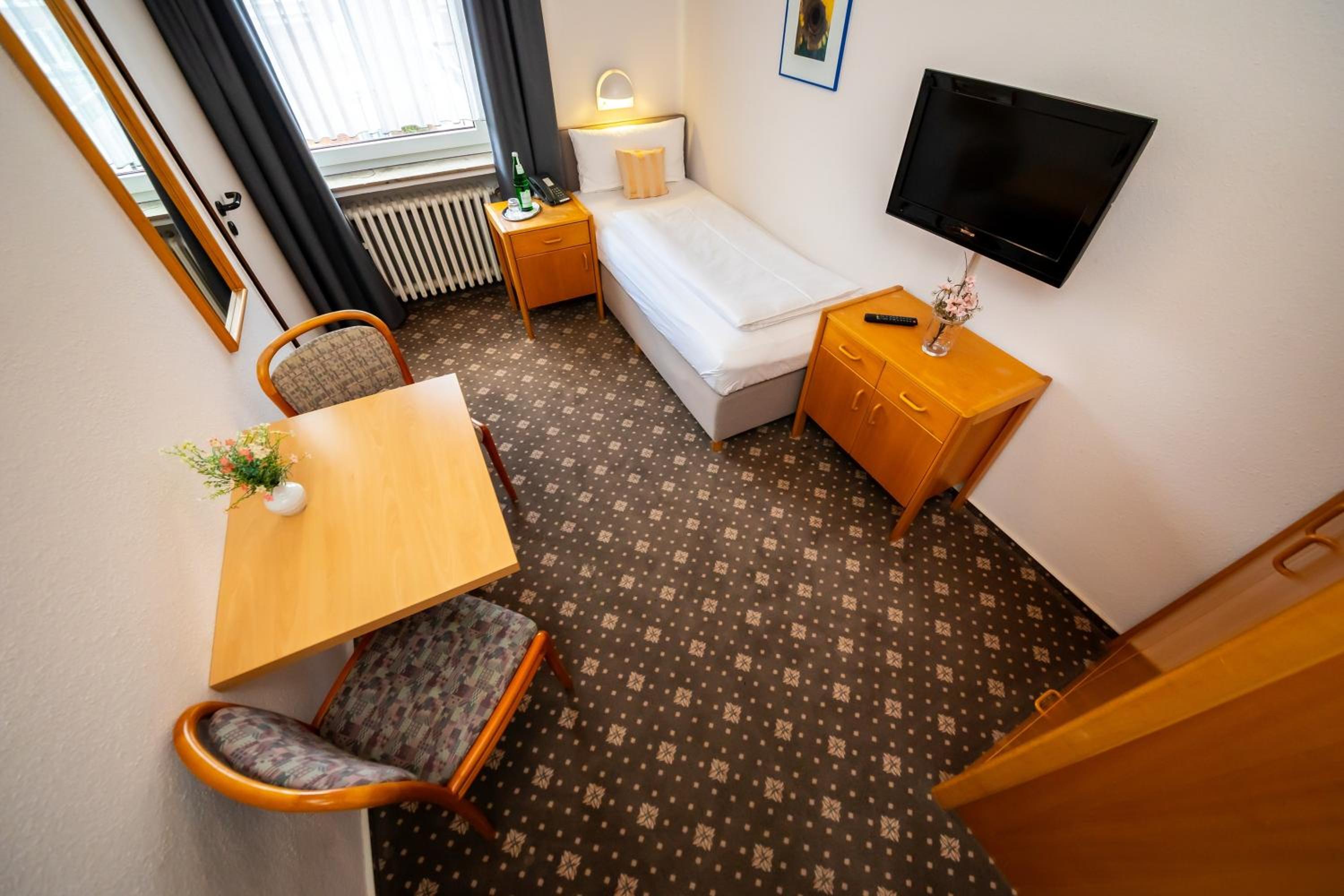 Economy Single Room photo 1