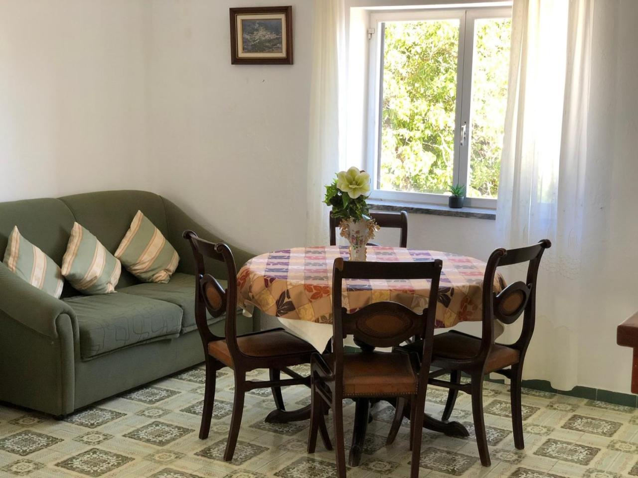 Two-Bedroom House - Photo 14