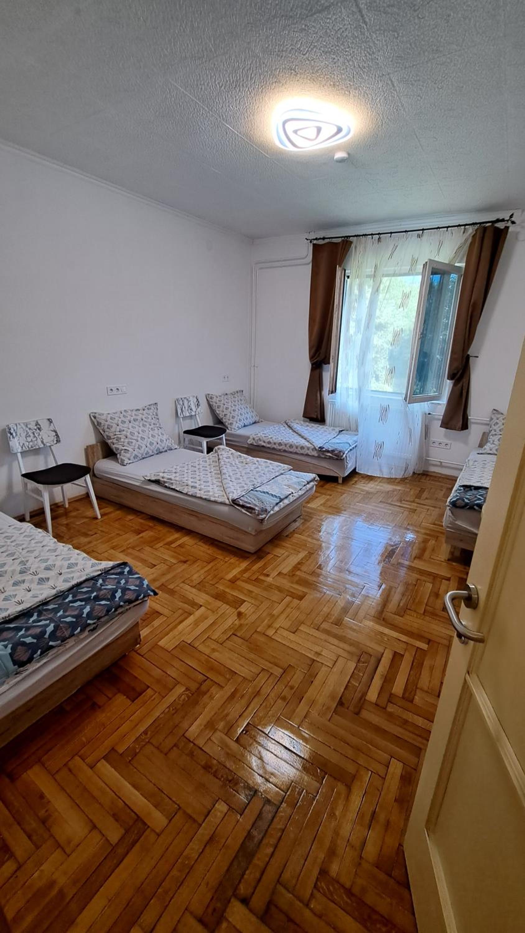 Quadruple Room - Photo 10