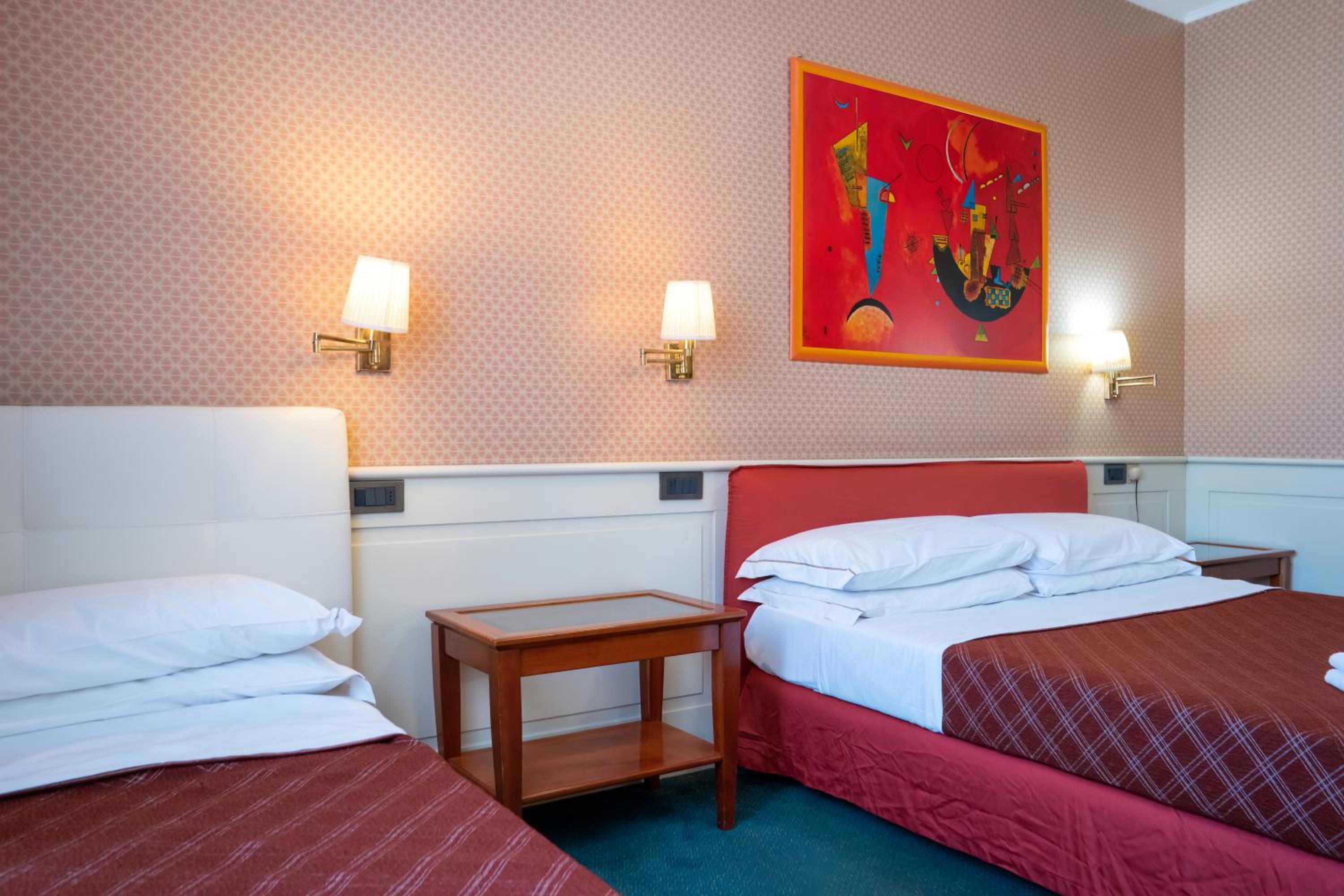 Quadruple Room photo 2