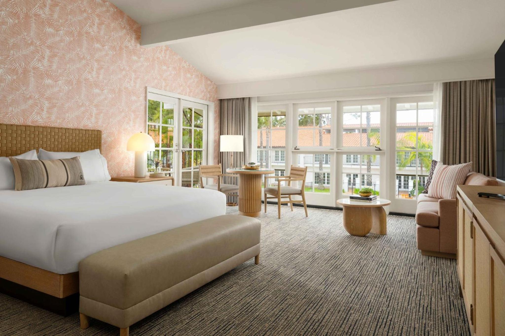 Junior Suite 1 King photo 1
