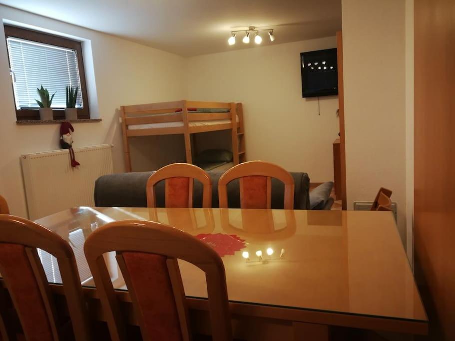 One-Bedroom Deluxe Apartment photo 1