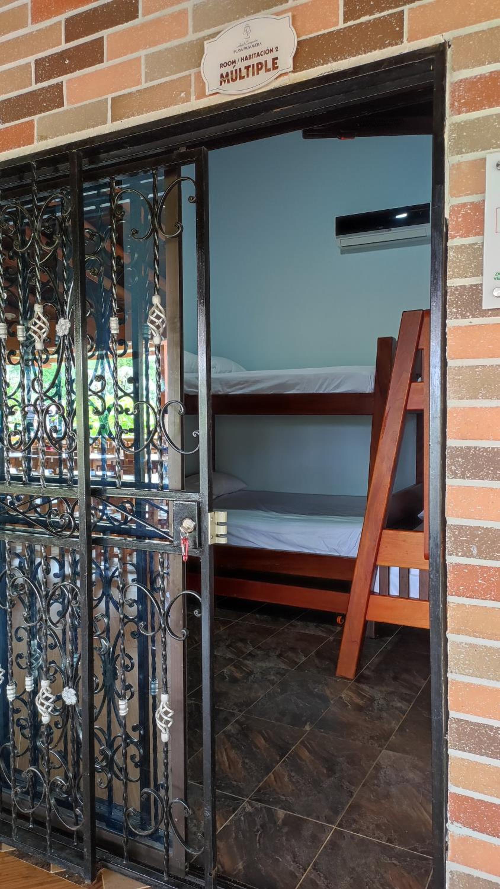 Bed In 8-Bed Dormitory Room photo 1