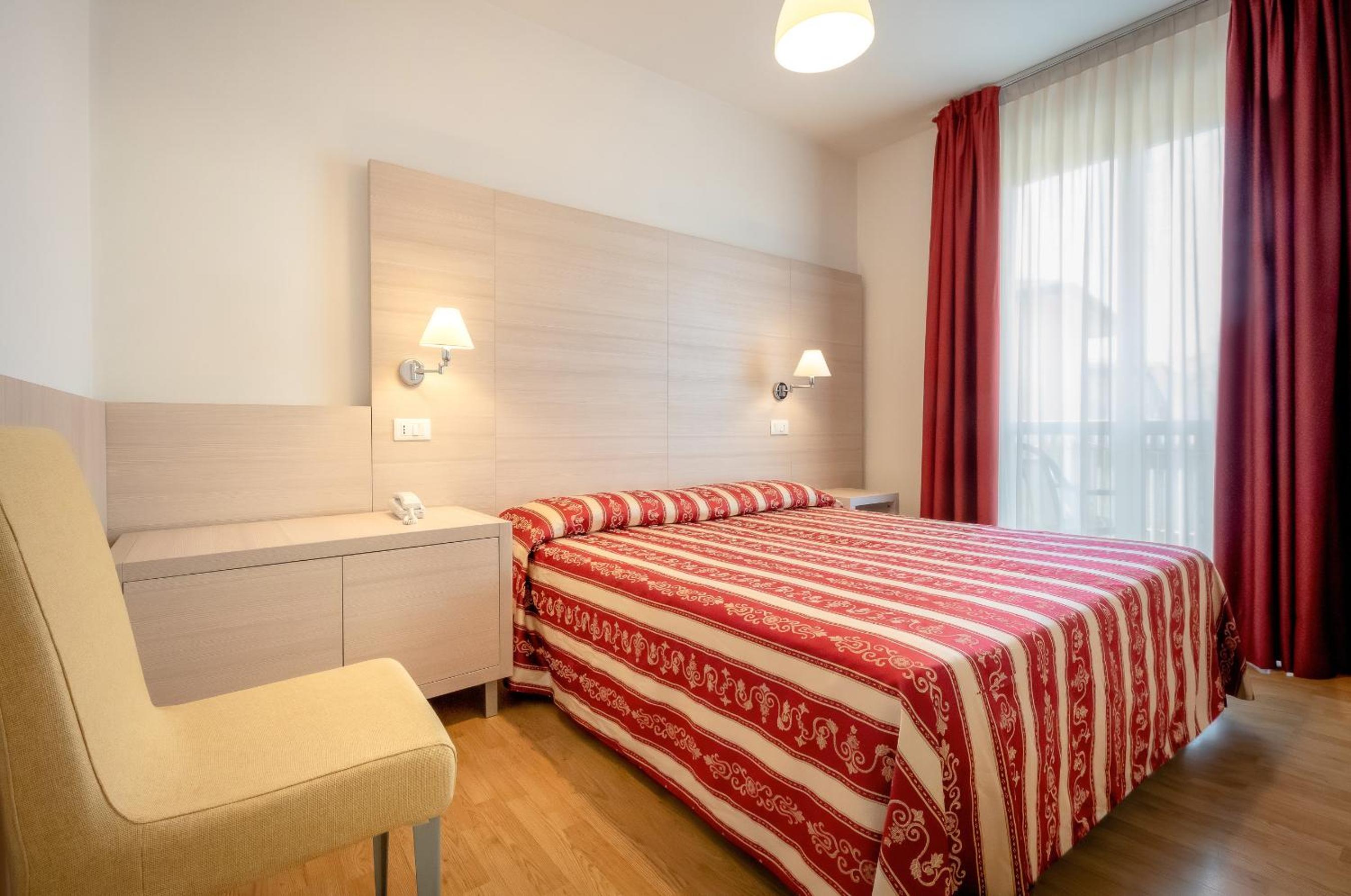 Comfort Double or Twin Room photo 2
