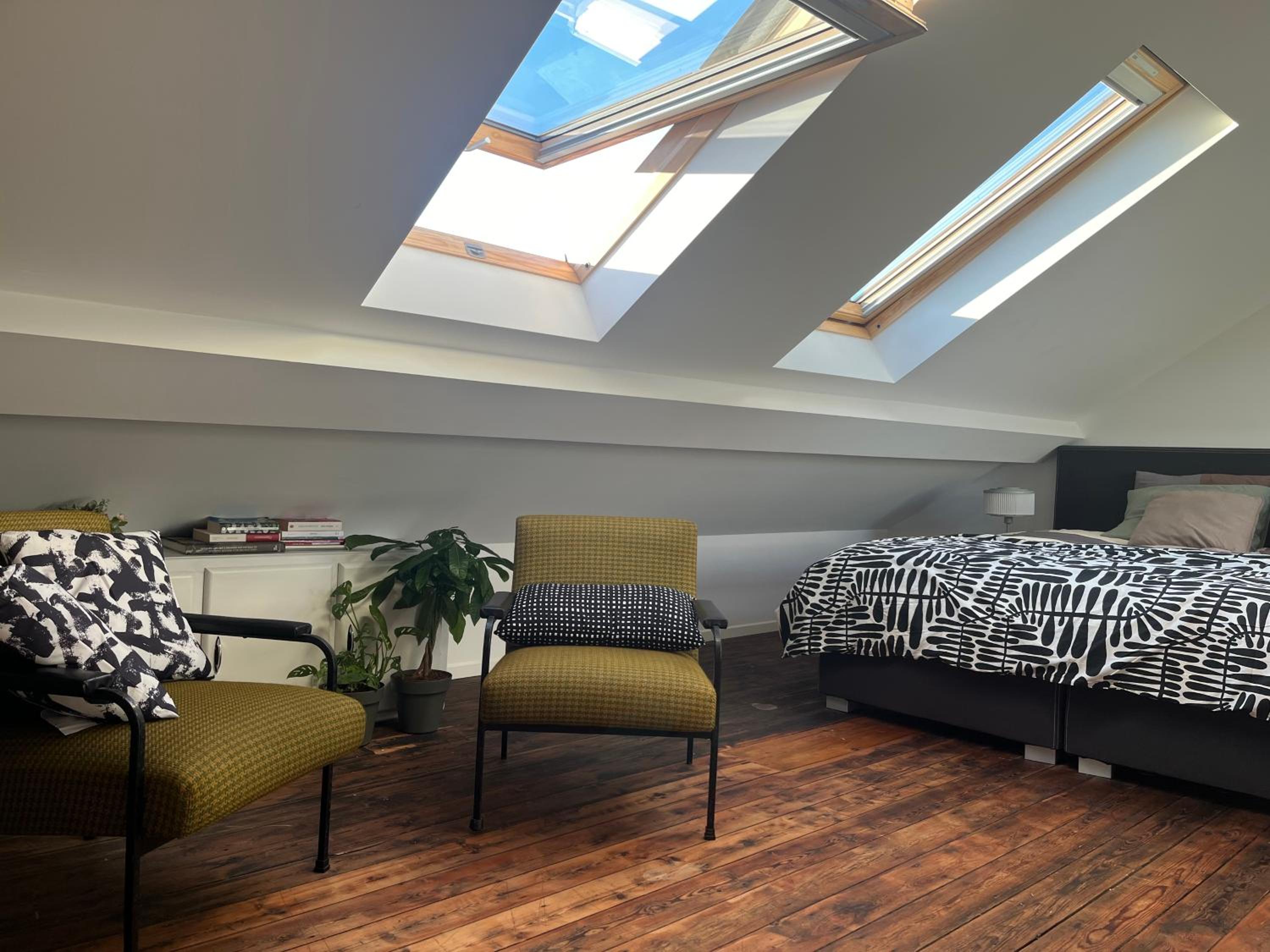 Large Double Room photo 2