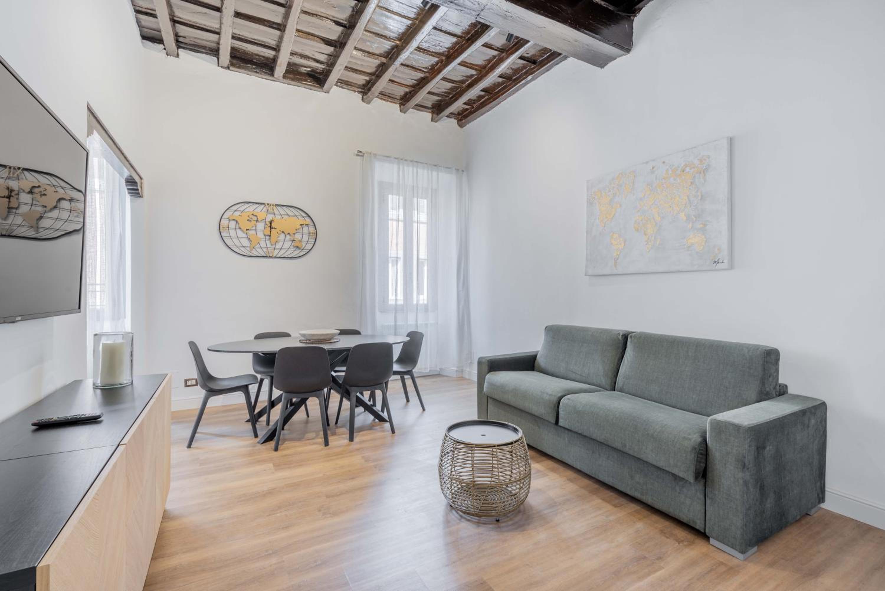 Two-Bedroom Deluxe Apartment