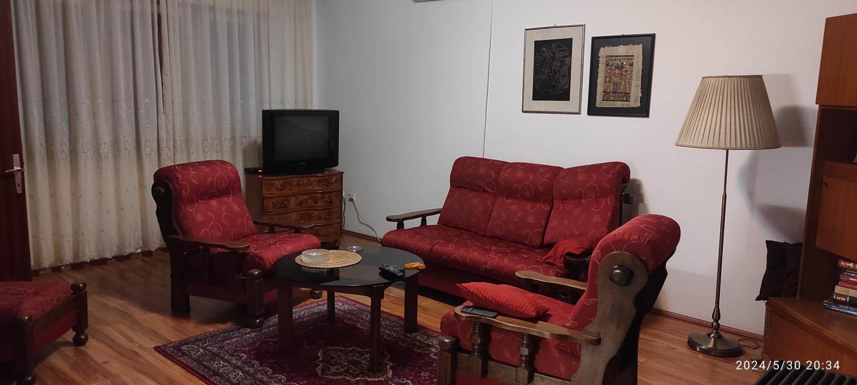 Villa photo 1
