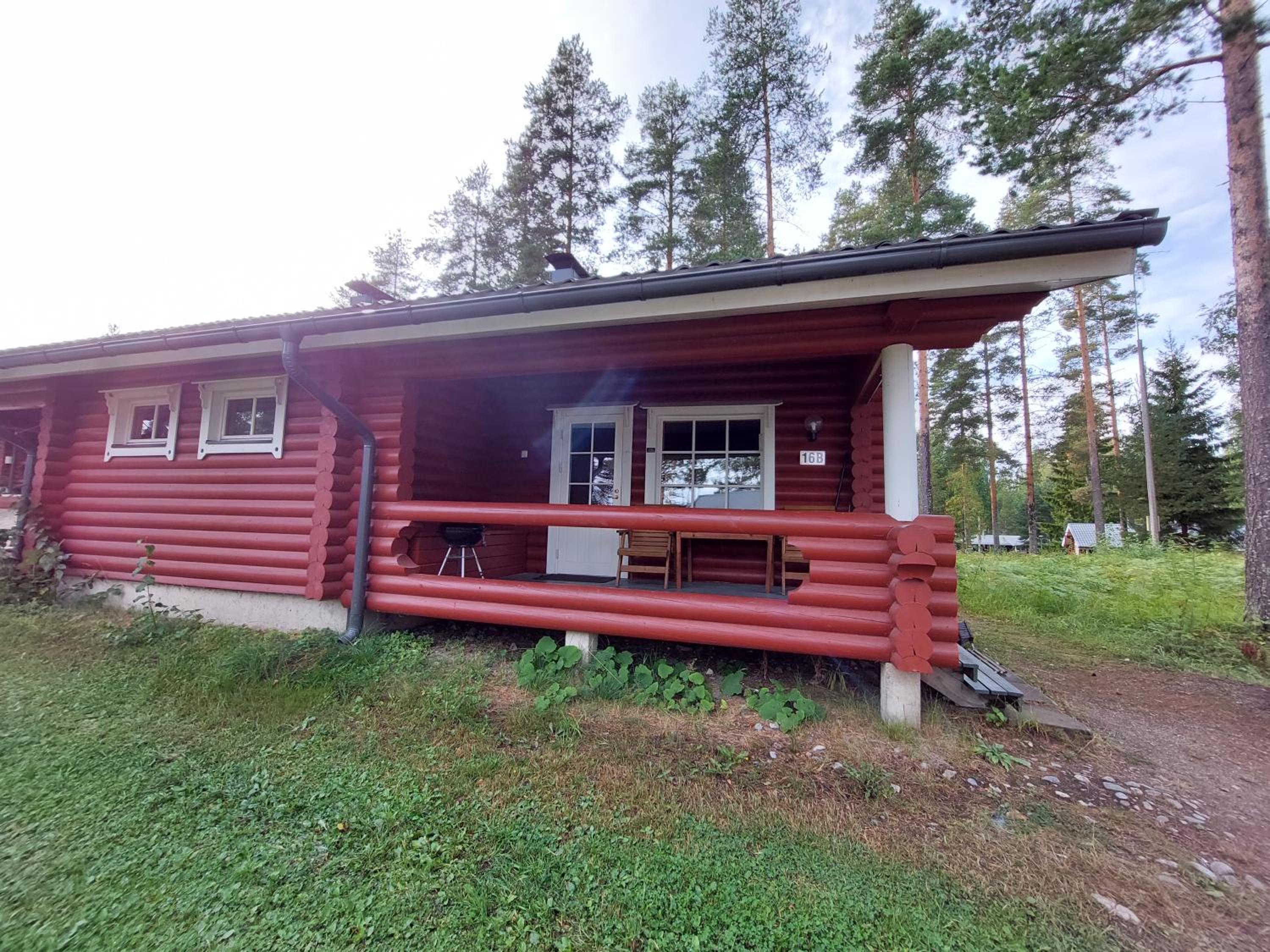 Two-Bedroom House - Photo 24