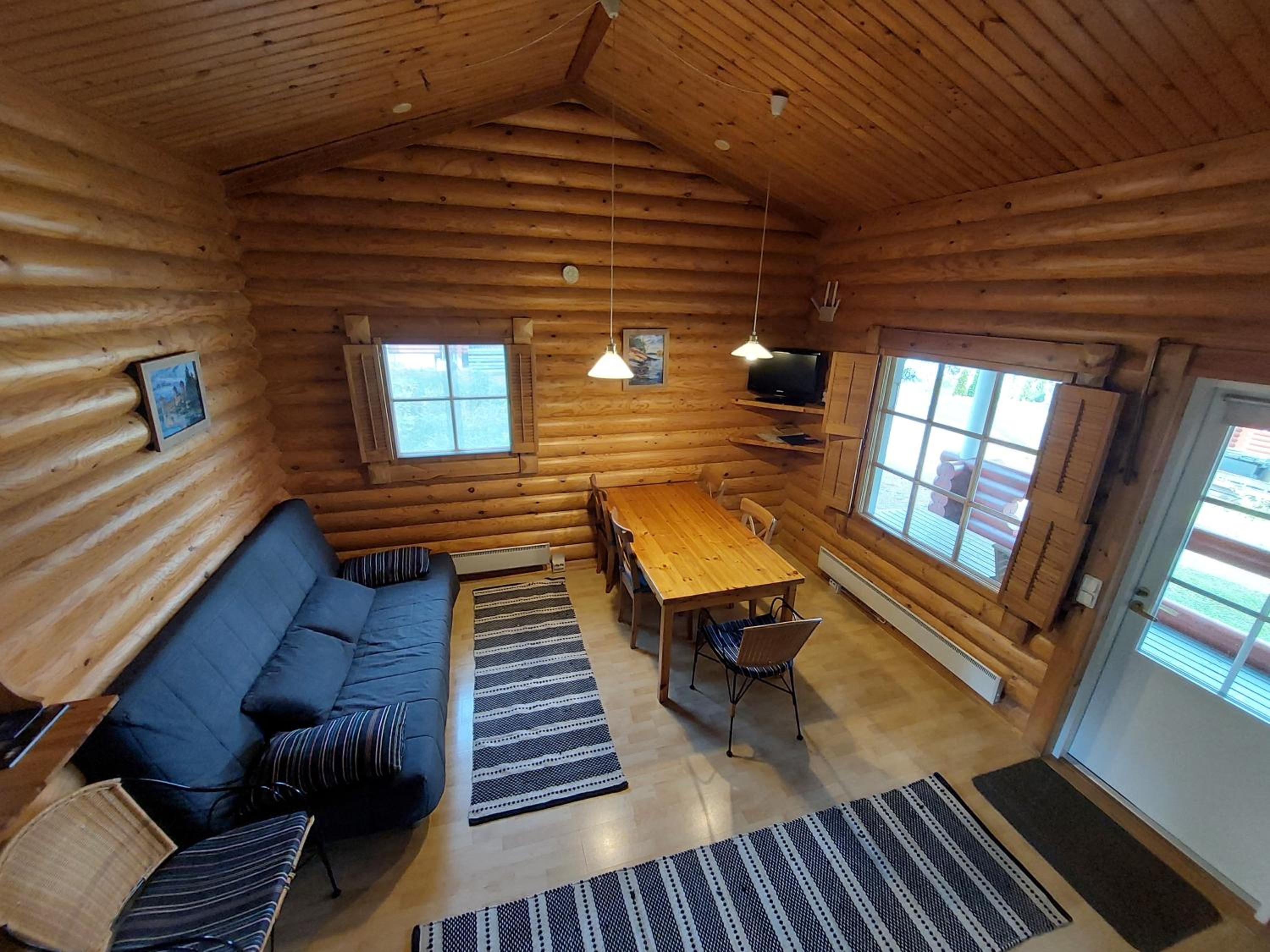 Two-Bedroom House - Photo 37