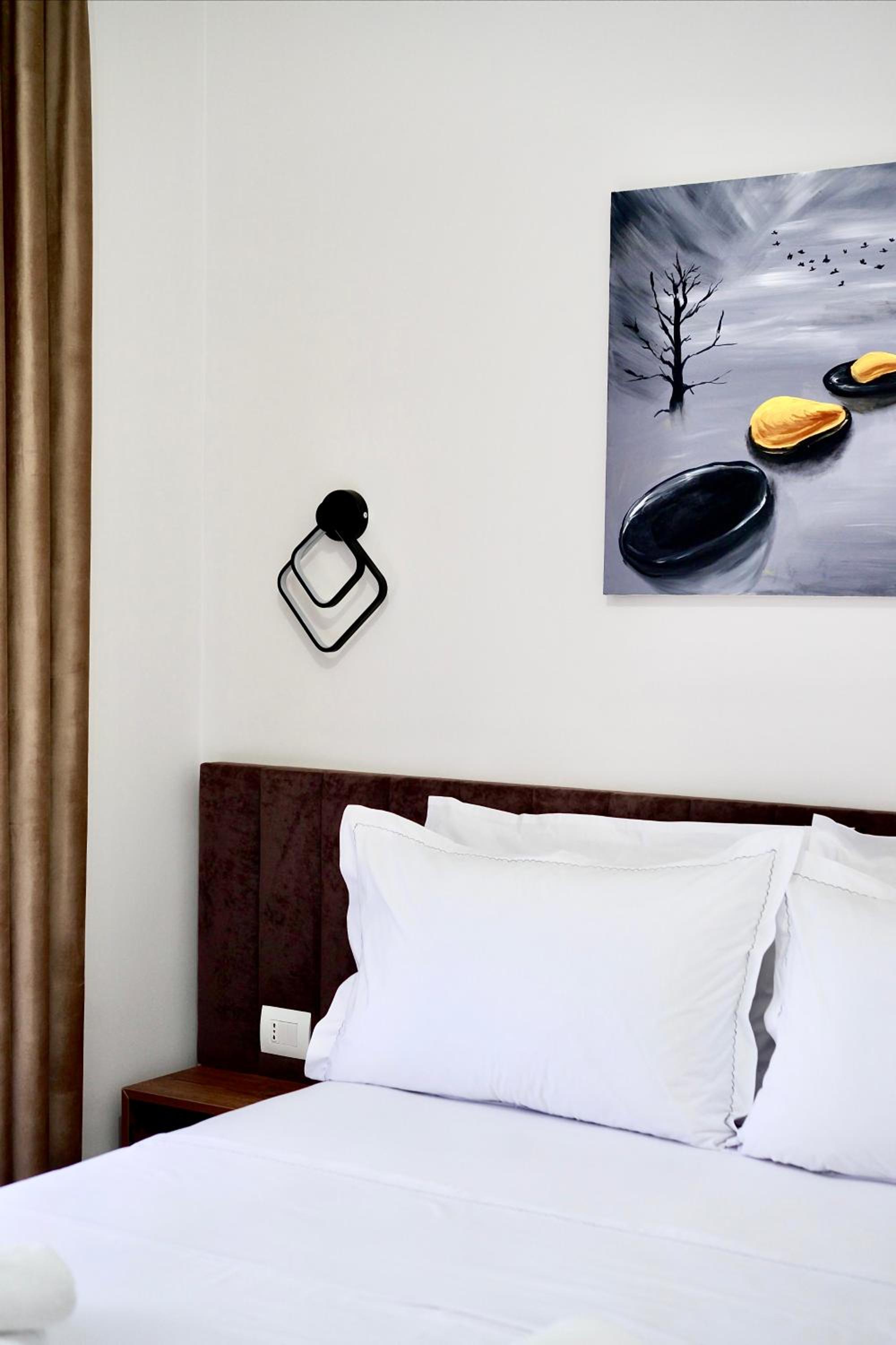 Double Room with Private Bathroom photo 3